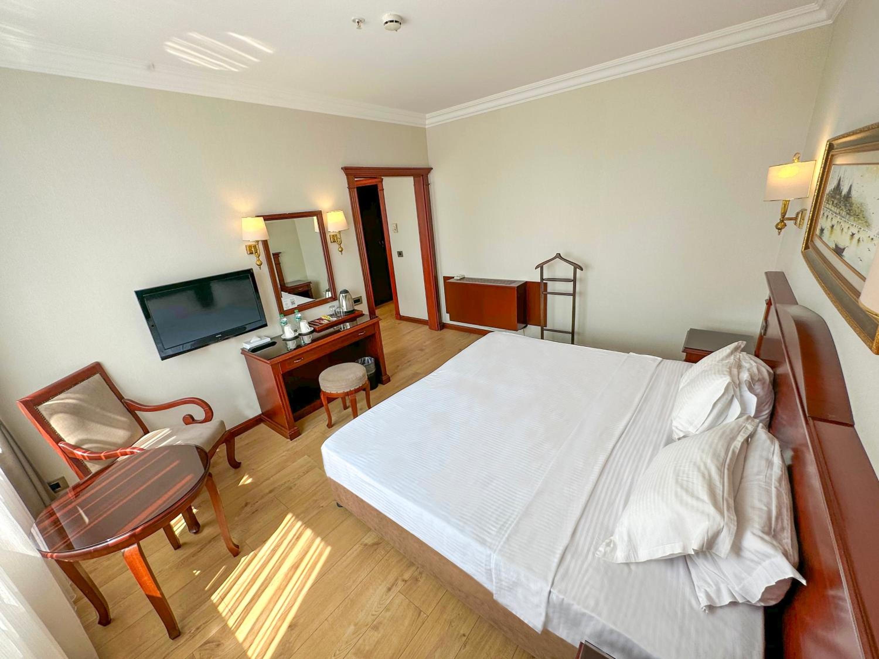 Bilek Istanbul Hotel - Image 47