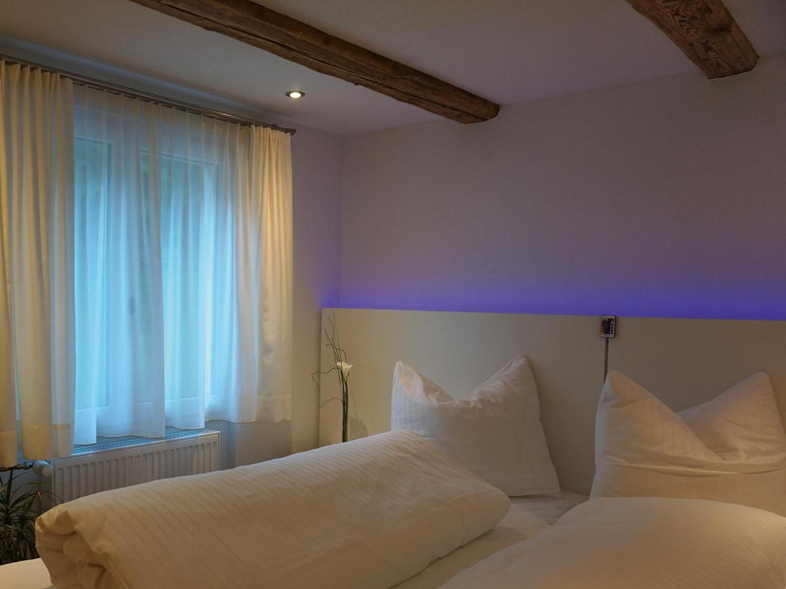 Waldrast Bed & Breakfast