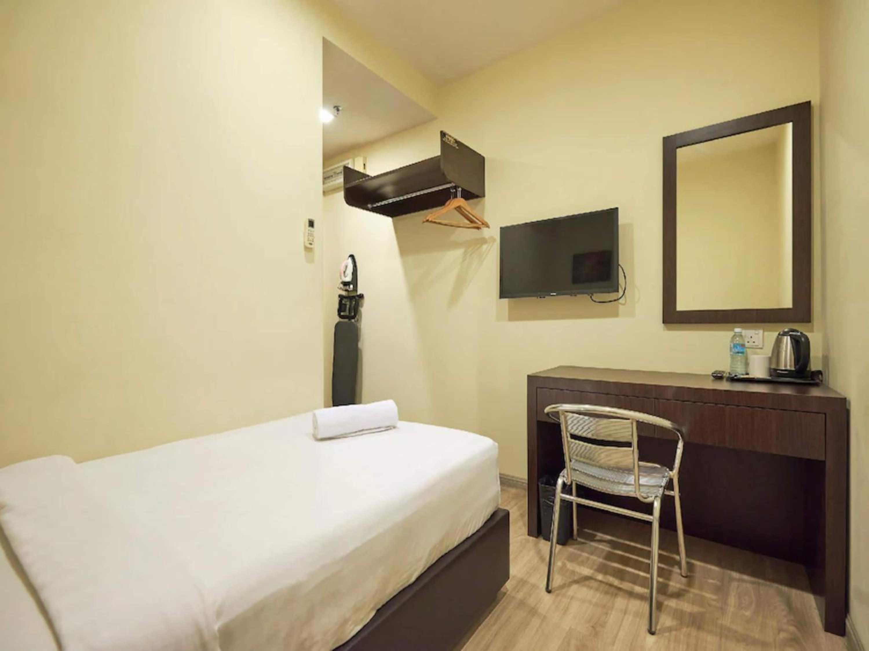 Hotel O Senja Hostel Chinatown photo 4