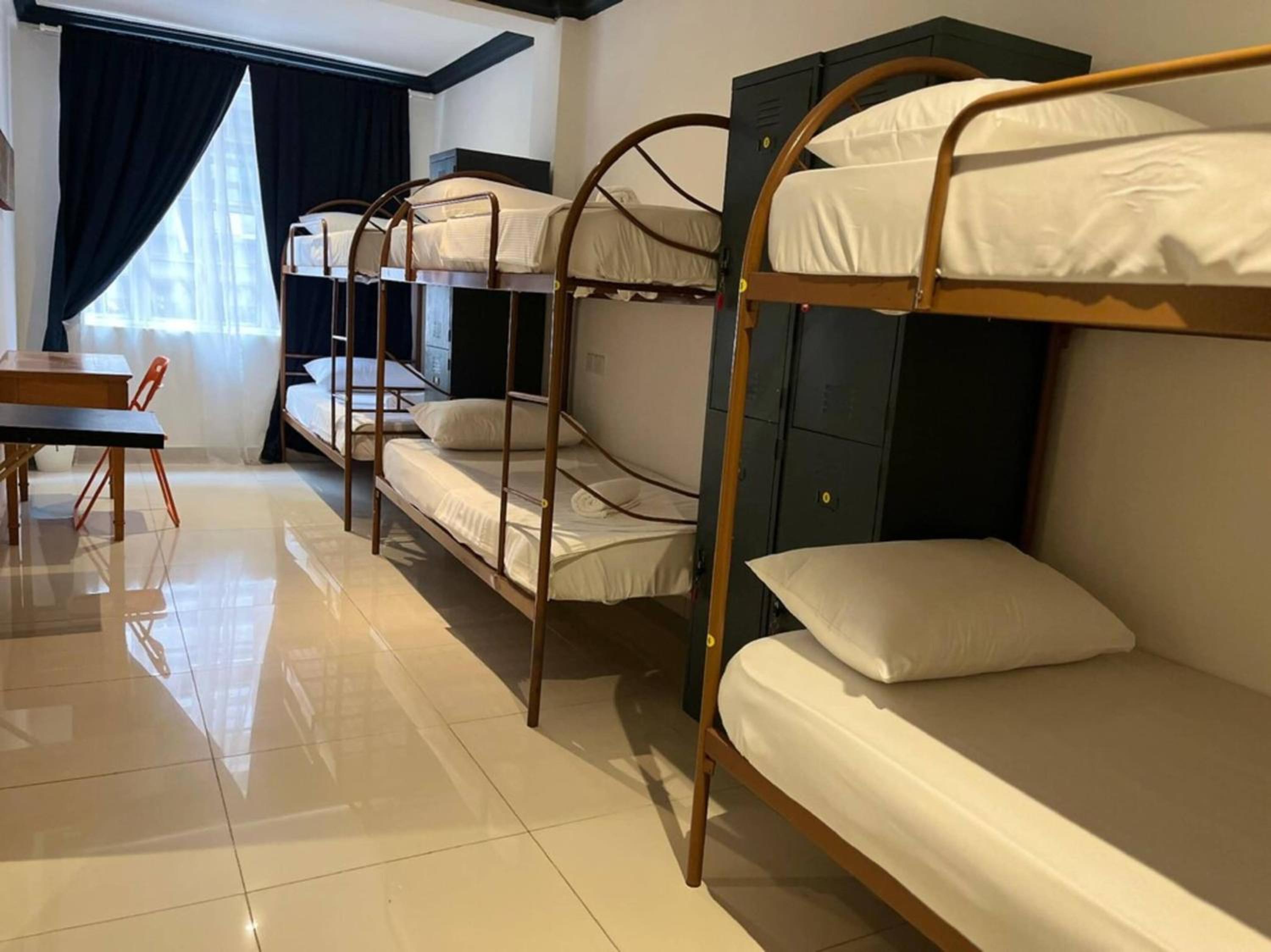 Hotel O Senja Hostel Chinatown photo 3
