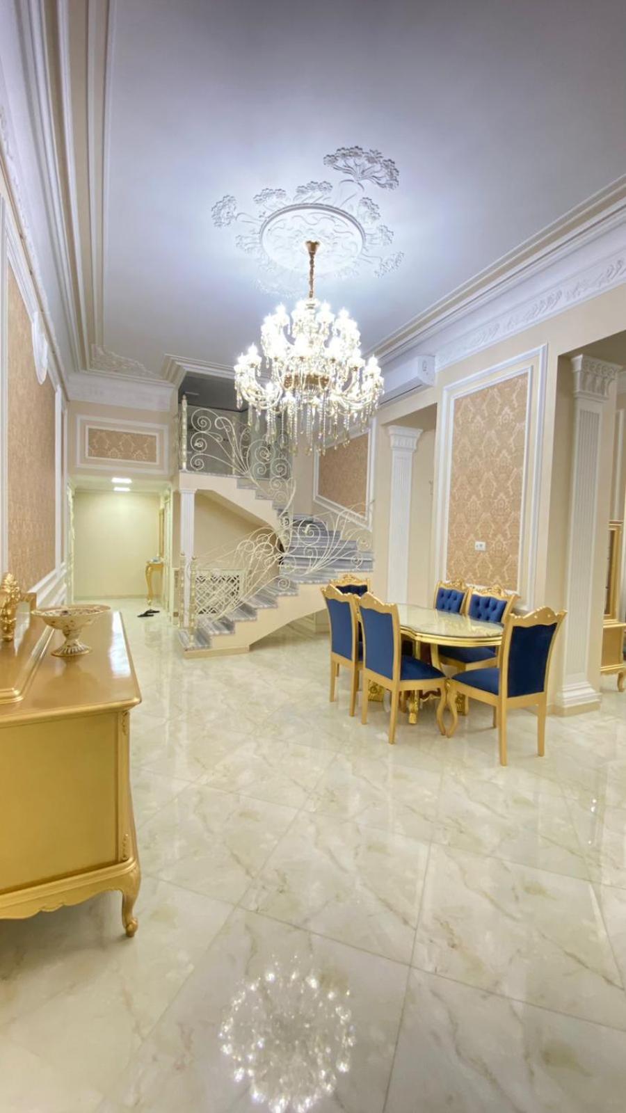 Gazelli's Building