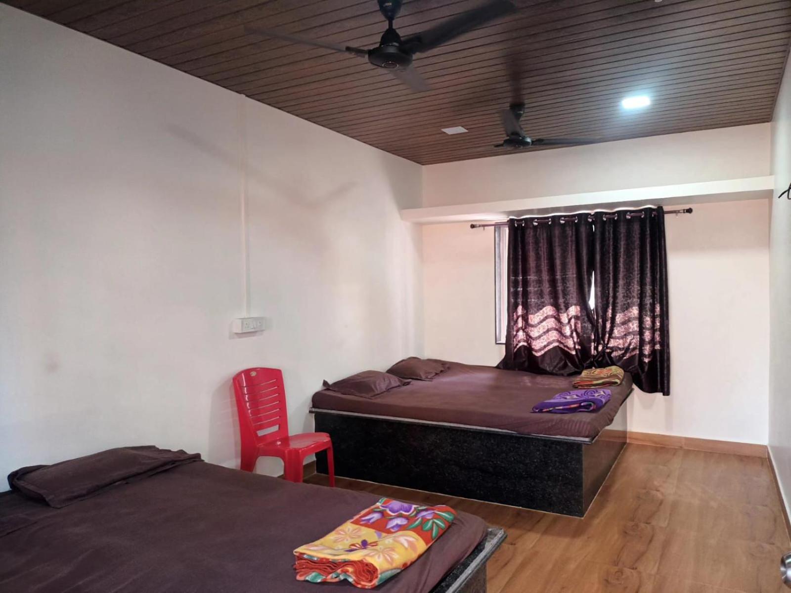 Hemprabha Bed & Breakfast, Ratnagiri view 2