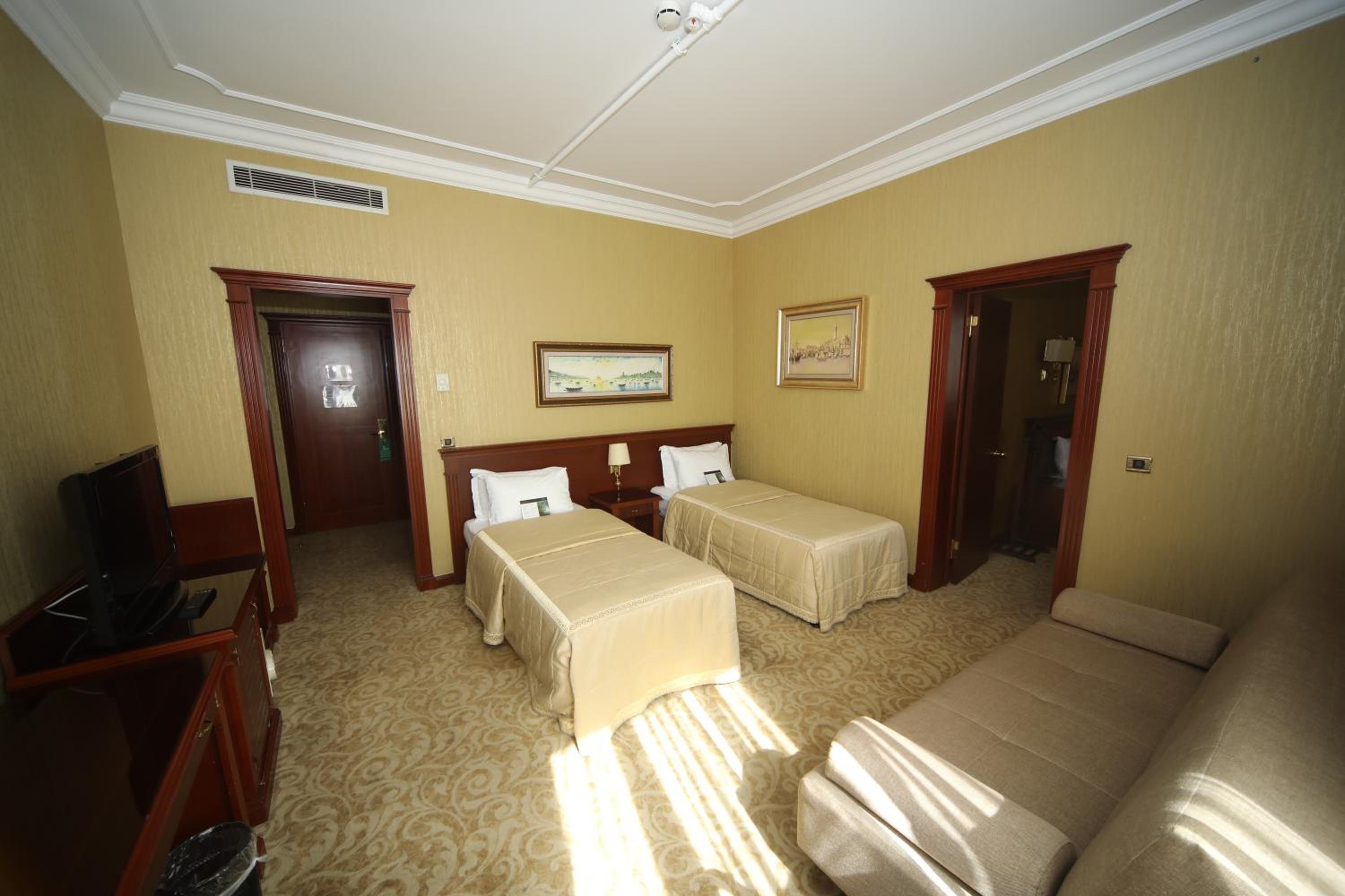Bilek Istanbul Hotel - Image 51
