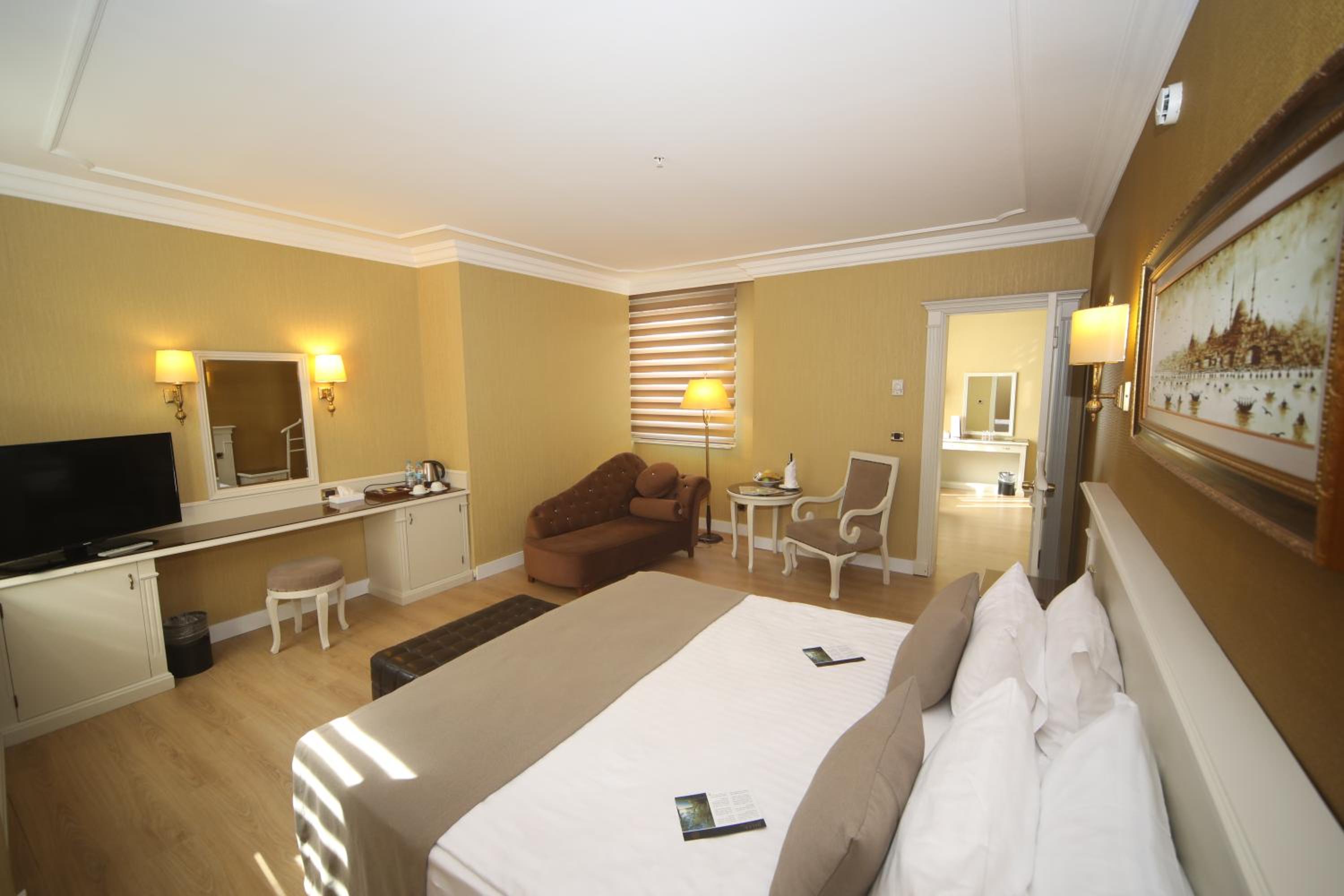 Bilek Istanbul Hotel - Image 54