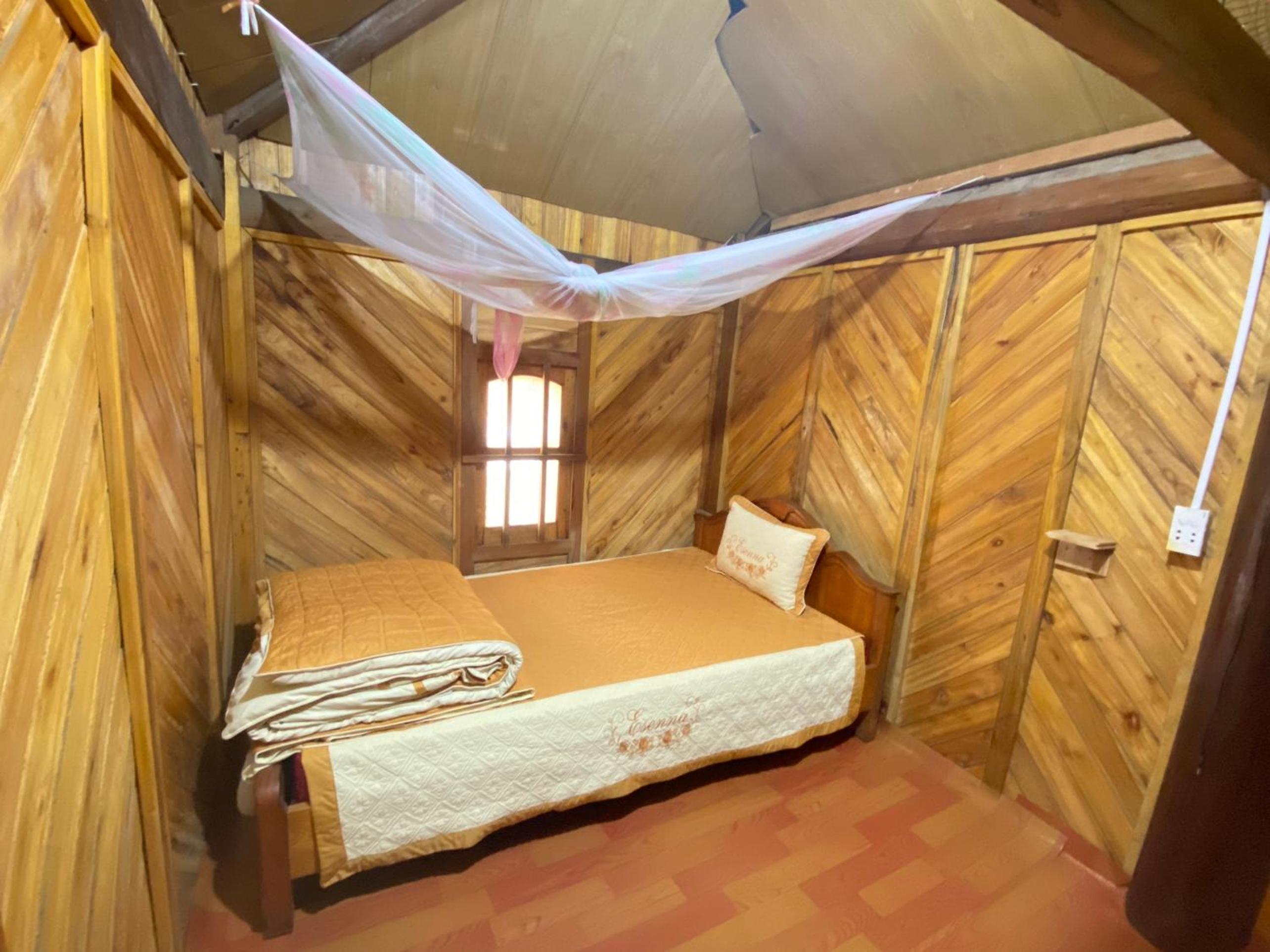 Mao Sapa trekking and homestay 25