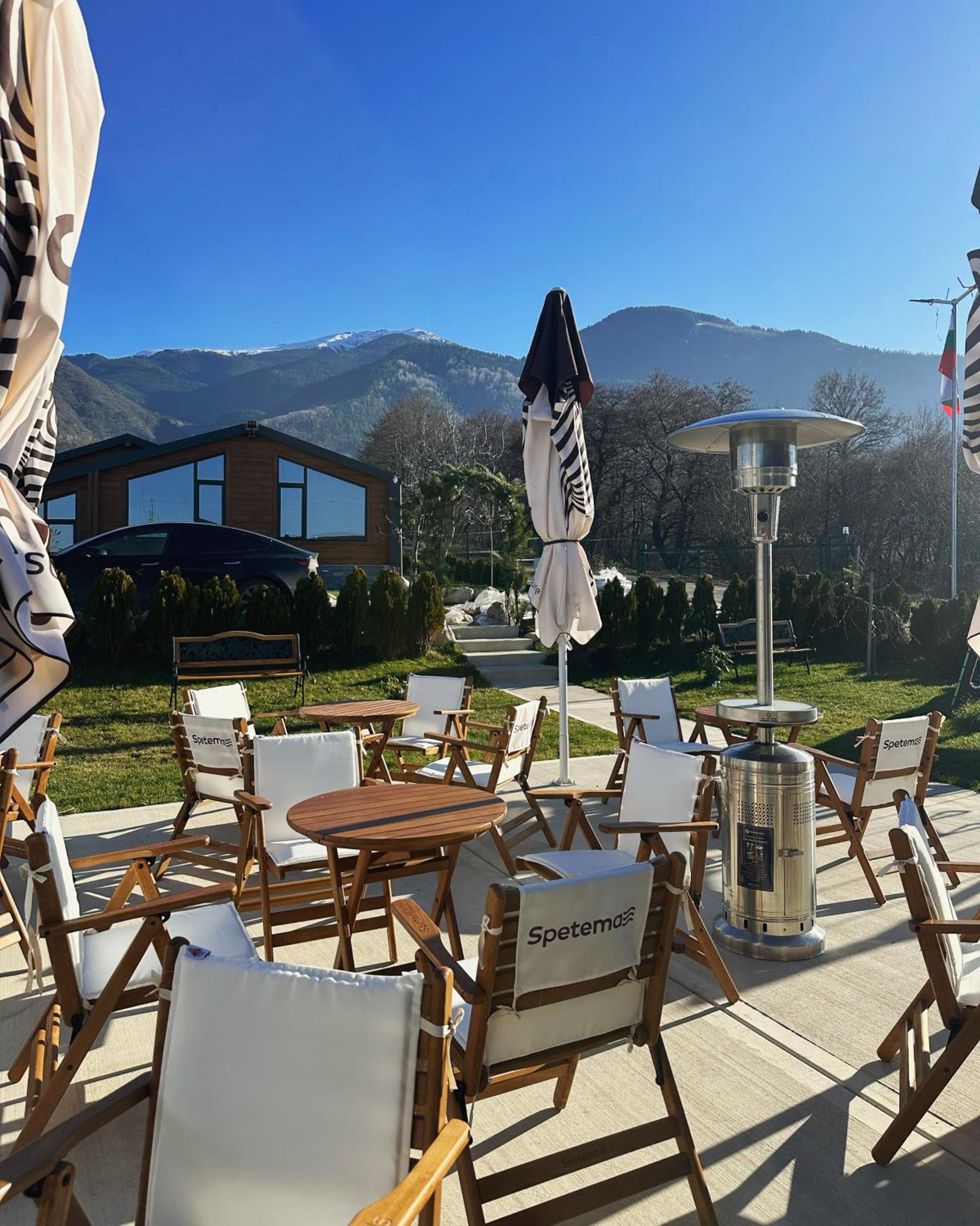 Alexandra Family Estate
