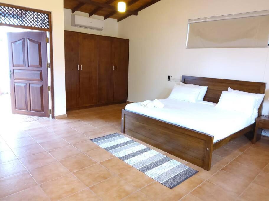 Comfortable & serene stay at Red Rocks villa view 5