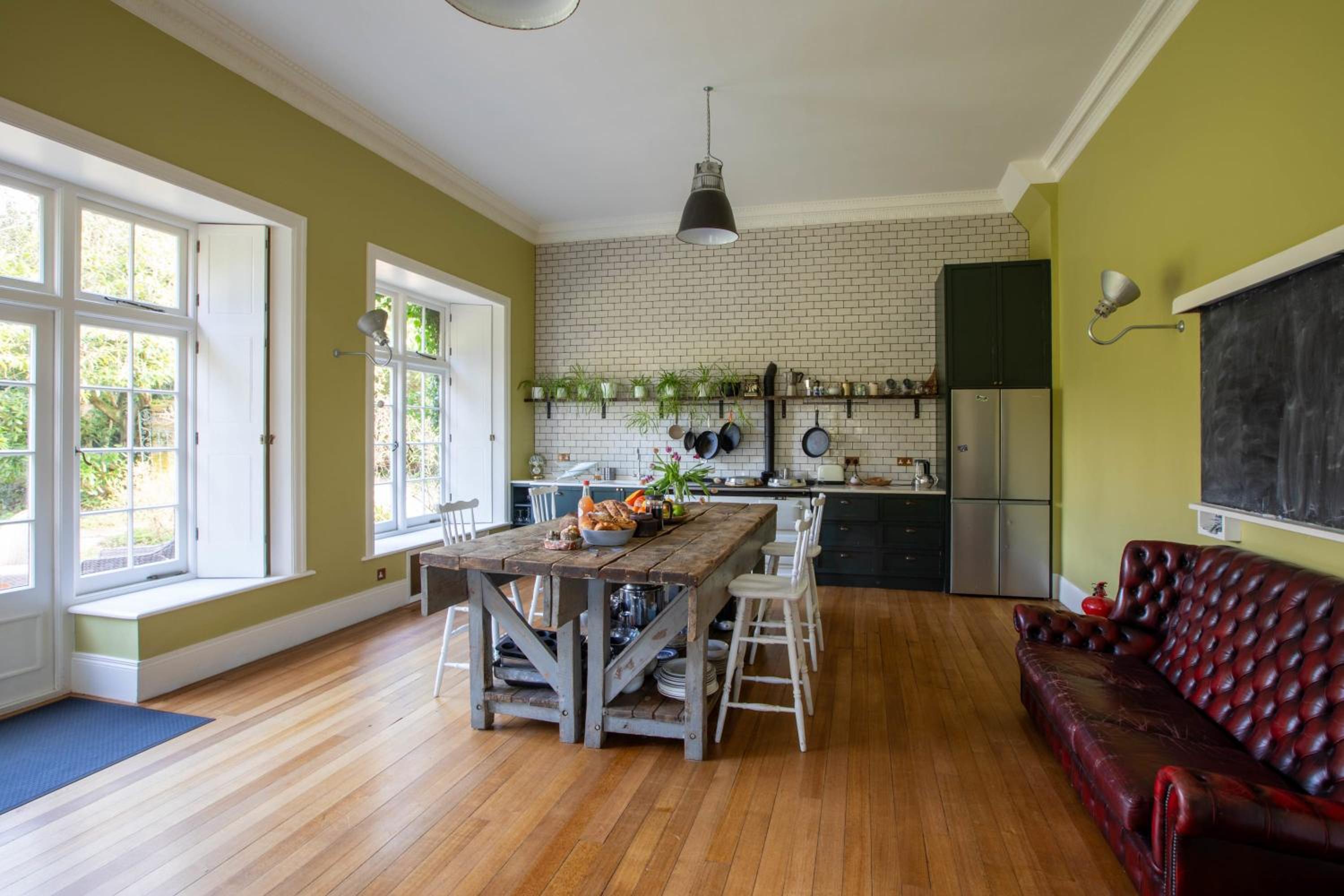 Large Country House in Ashdown Forest view 2