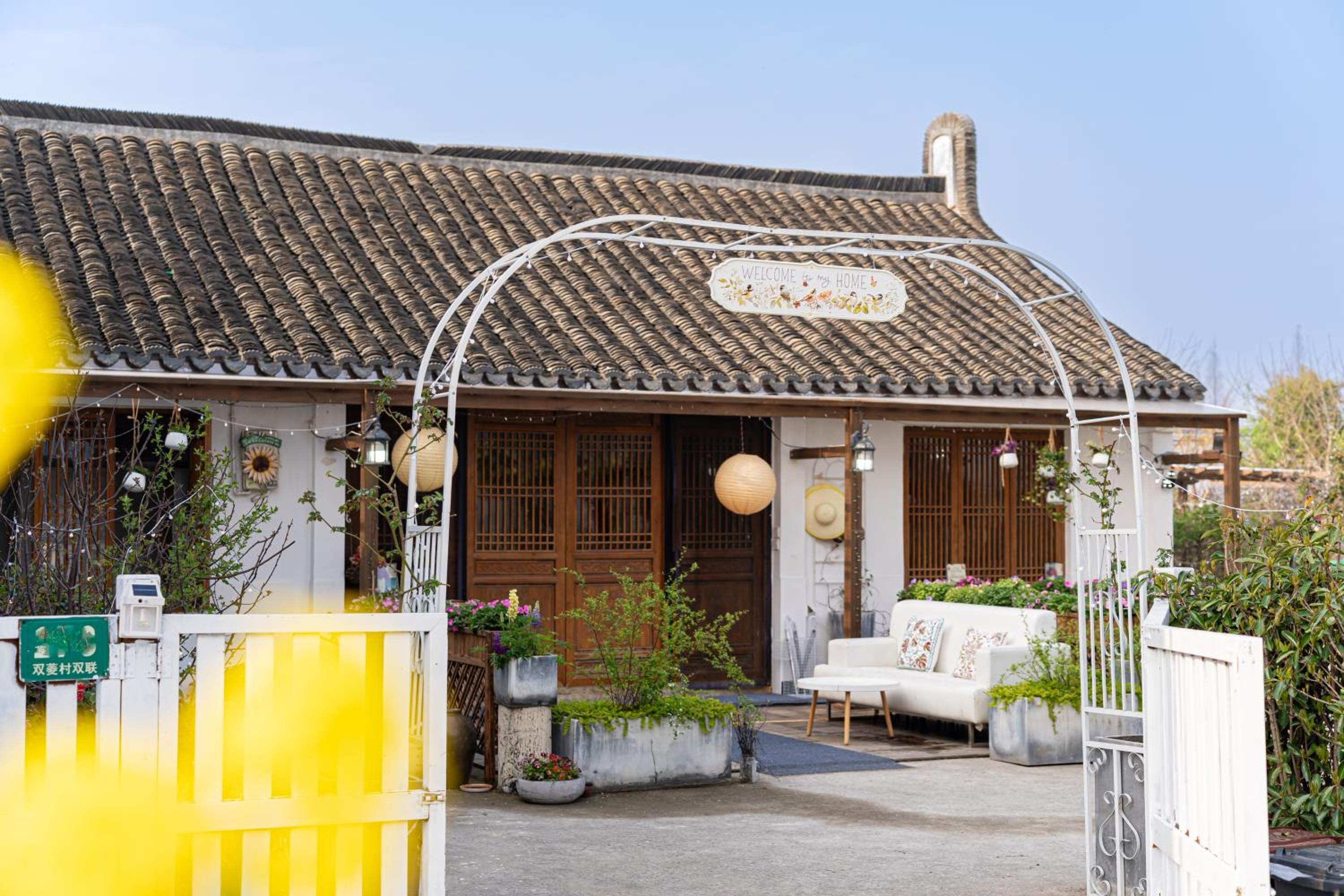 Shanghai Riverview Vacation Villa