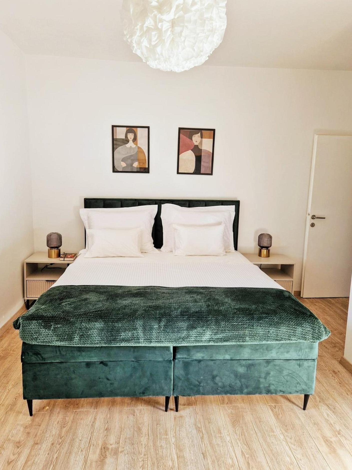 Blue Promenade Apartments