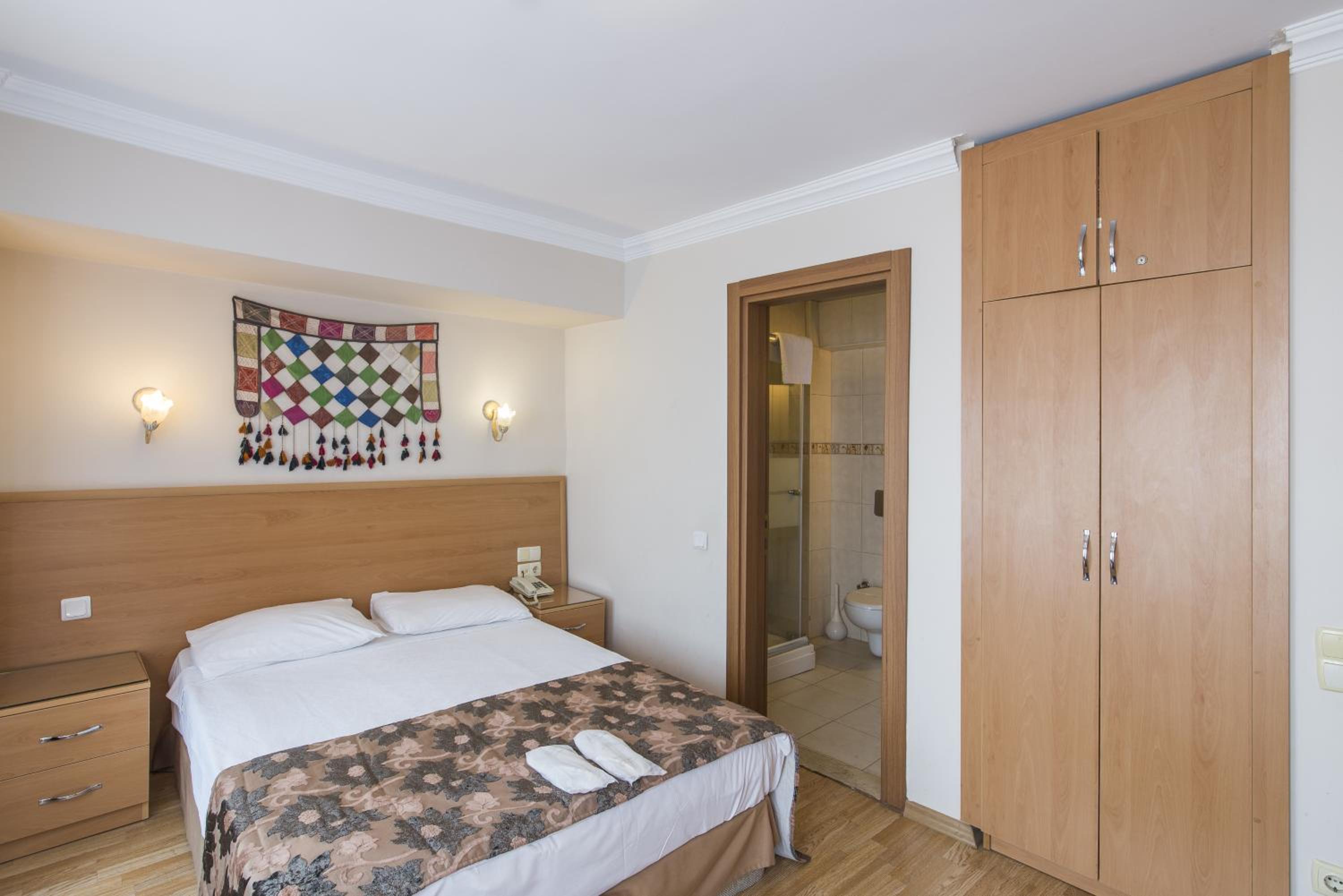 Deniz Houses - Image 38