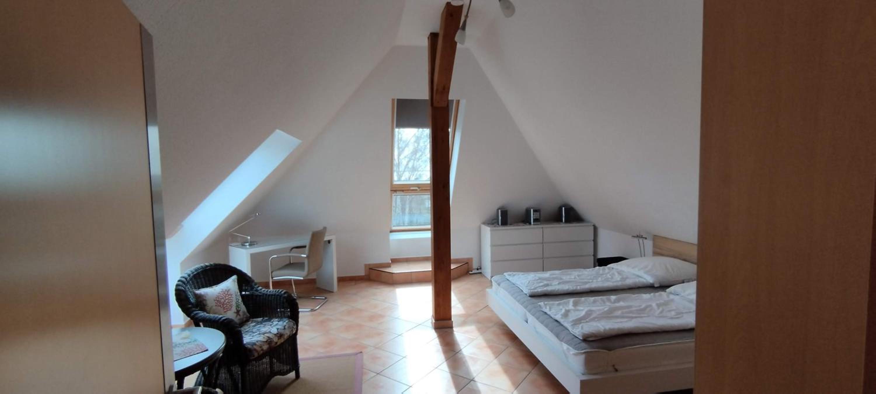 Traumblick und Komfort - lichtdurchflutete 85 qm Wohnung nahe Südstrand Göhren inklusive Schwimmbad und Sauna im AHOI Sellin