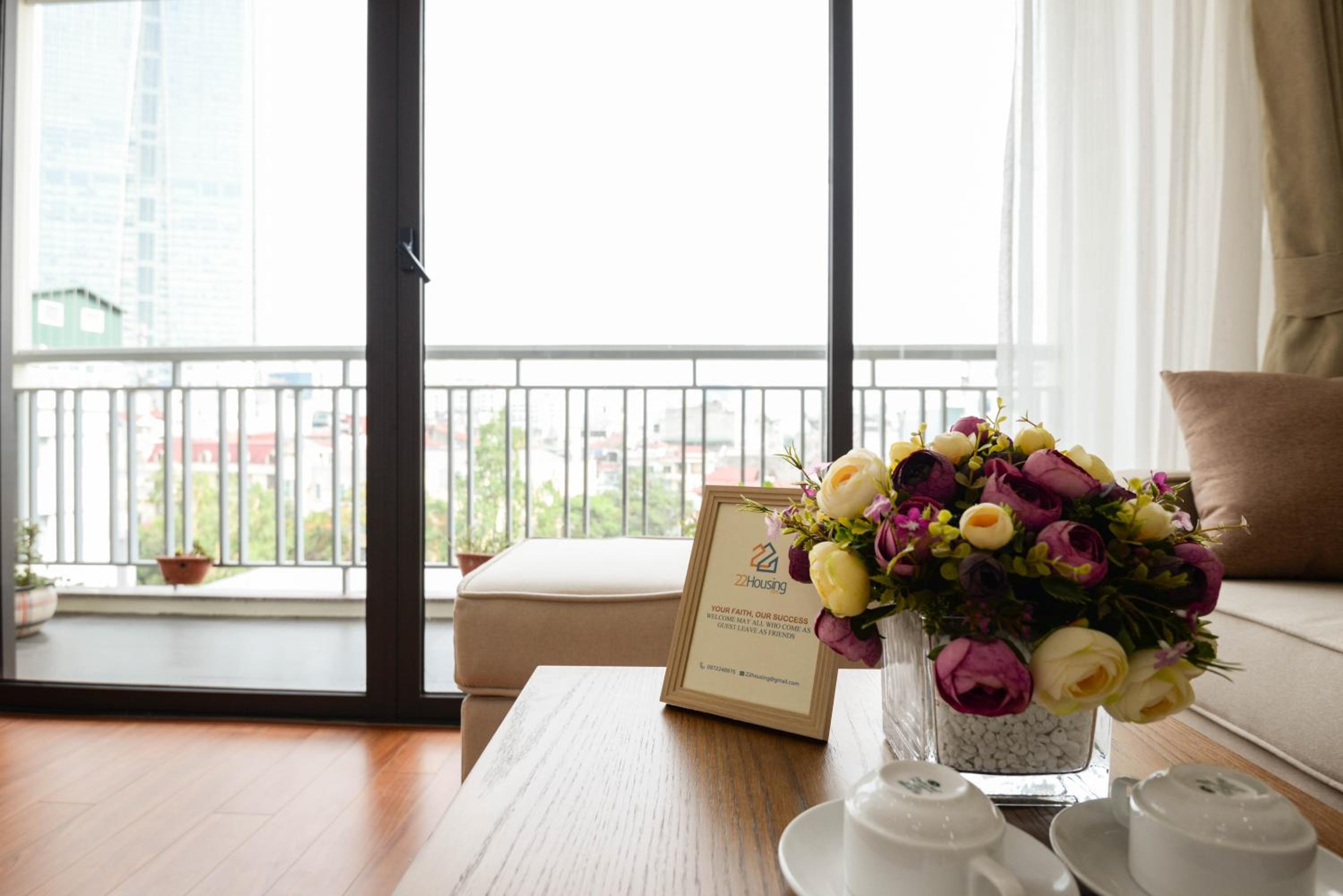 Wendy luxury apartment Linh Lang