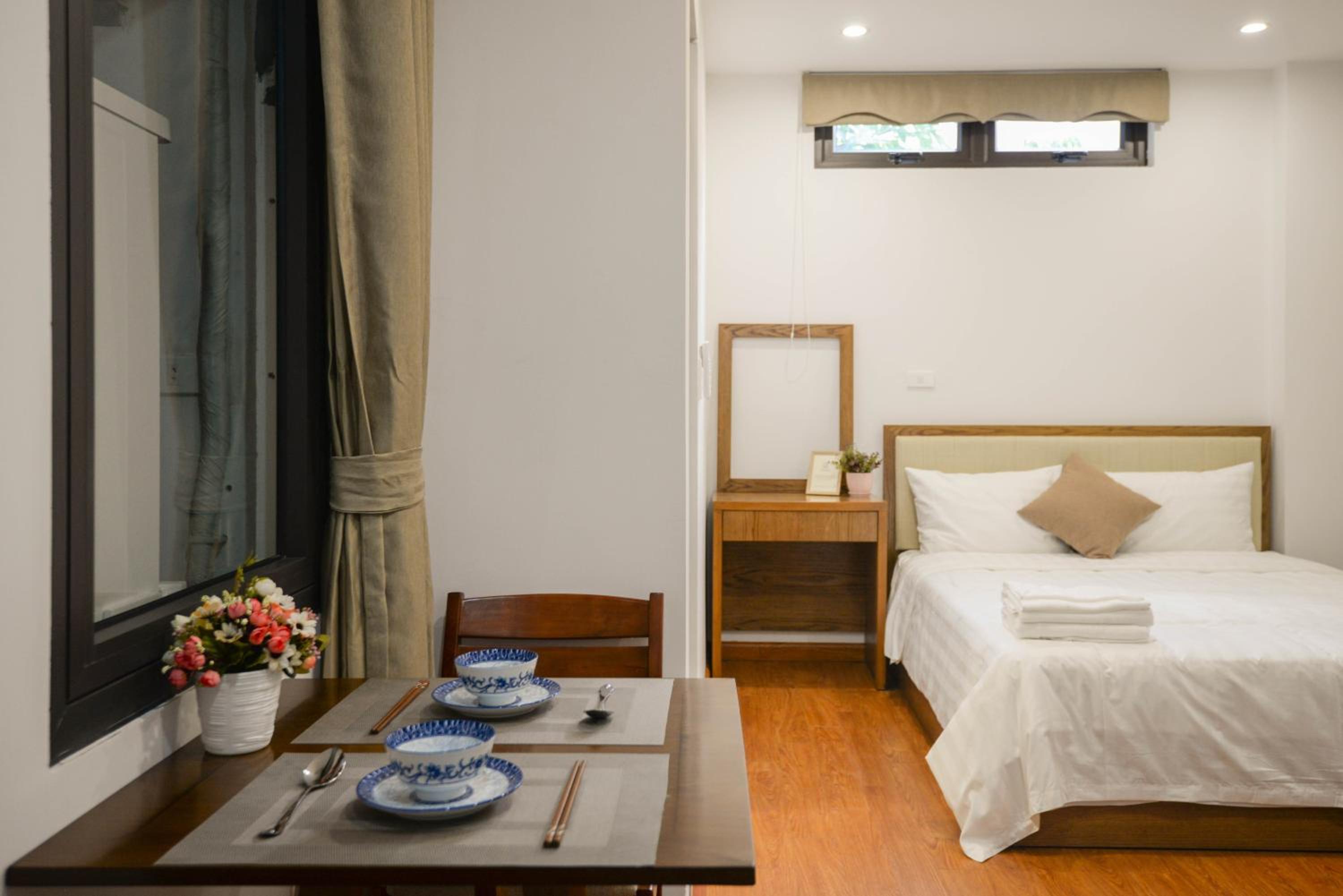 Wendy luxury apartment Linh Lang