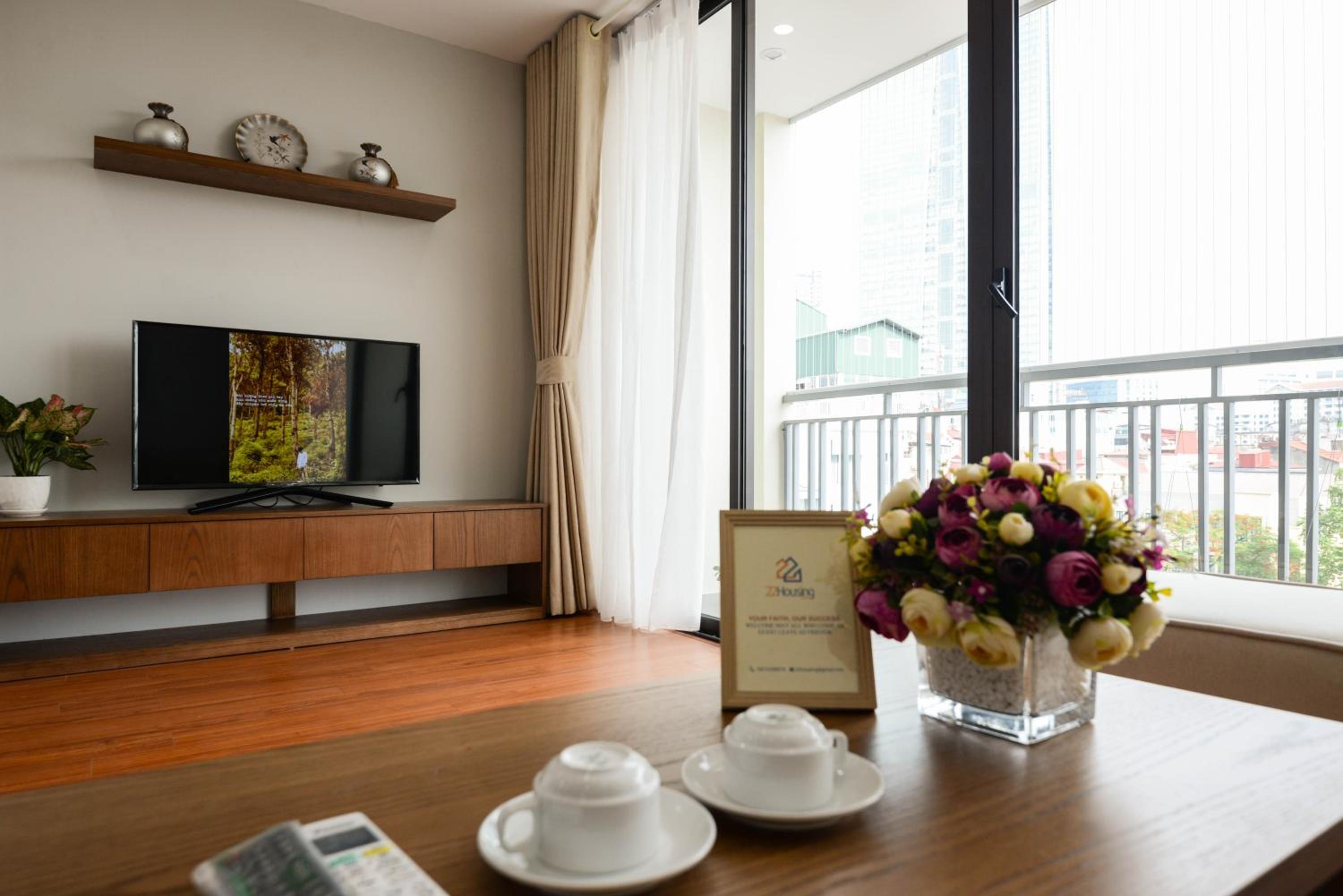 Wendy luxury apartment Linh Lang