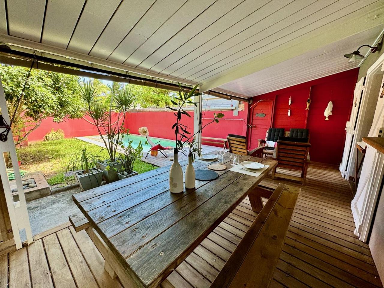 La Villa Libertalia avec piscine proche de la mer view 3
