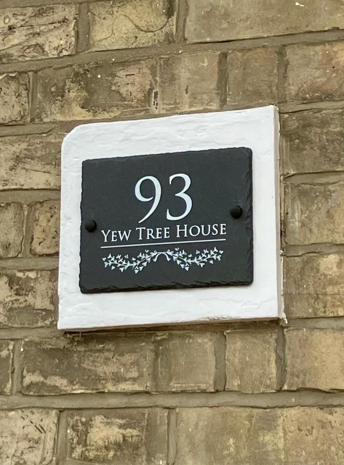 Yew Tree House, Bed & Breakfast in Colchester
