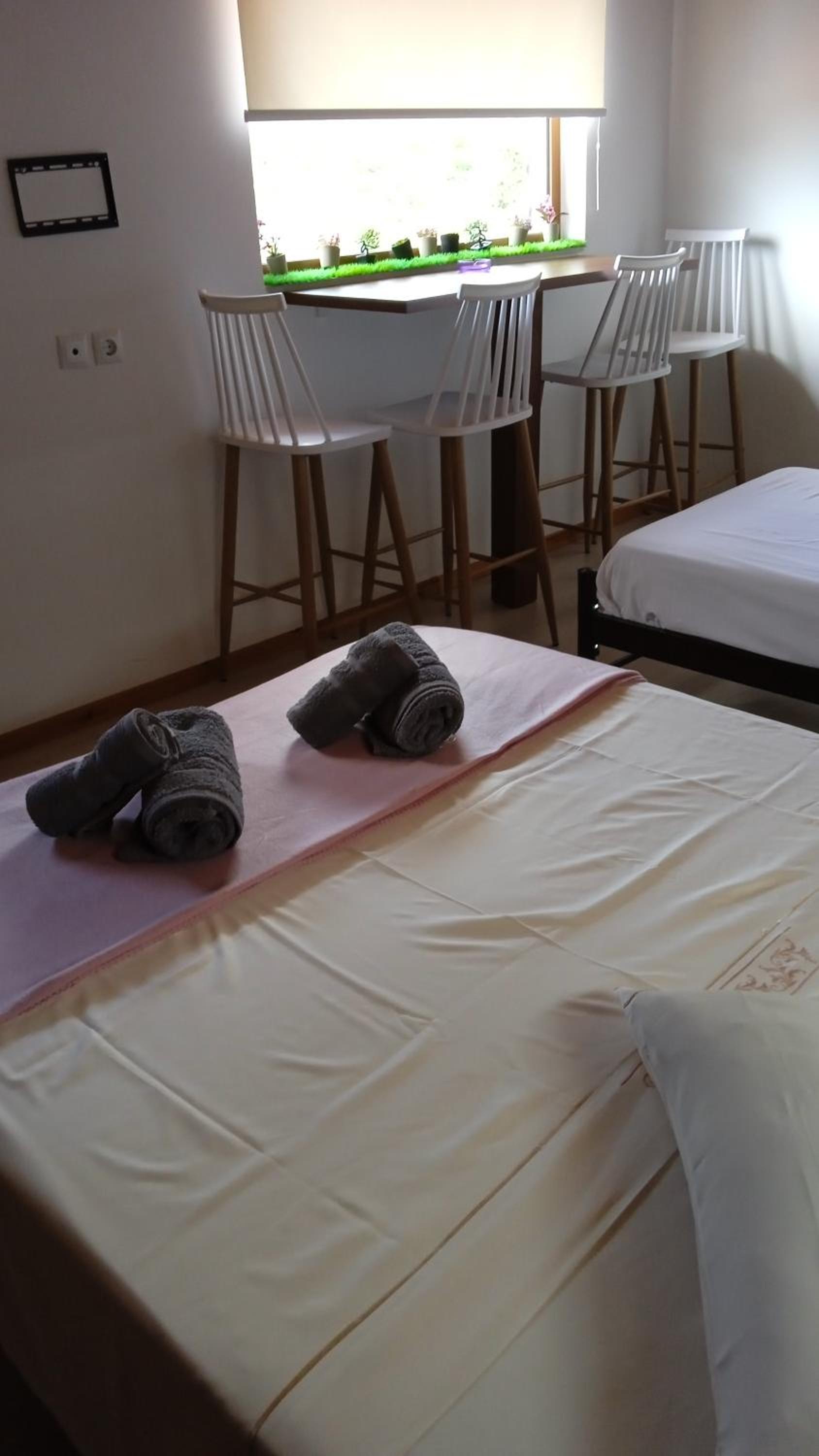 Tolis Rooms