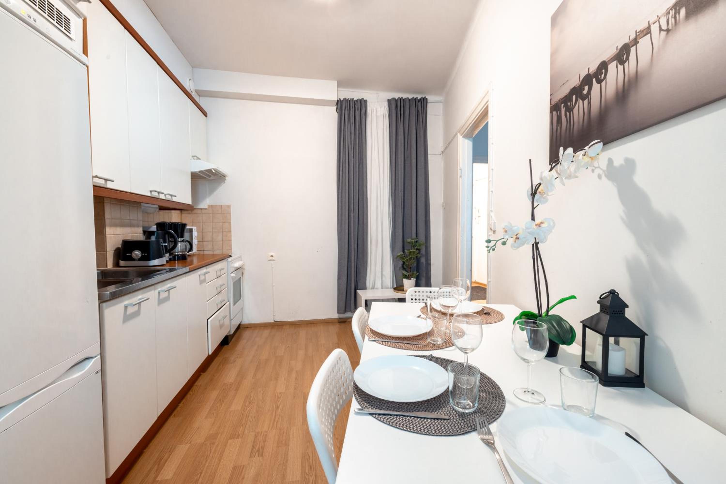 Comfy spacious apartment in Kamppi
