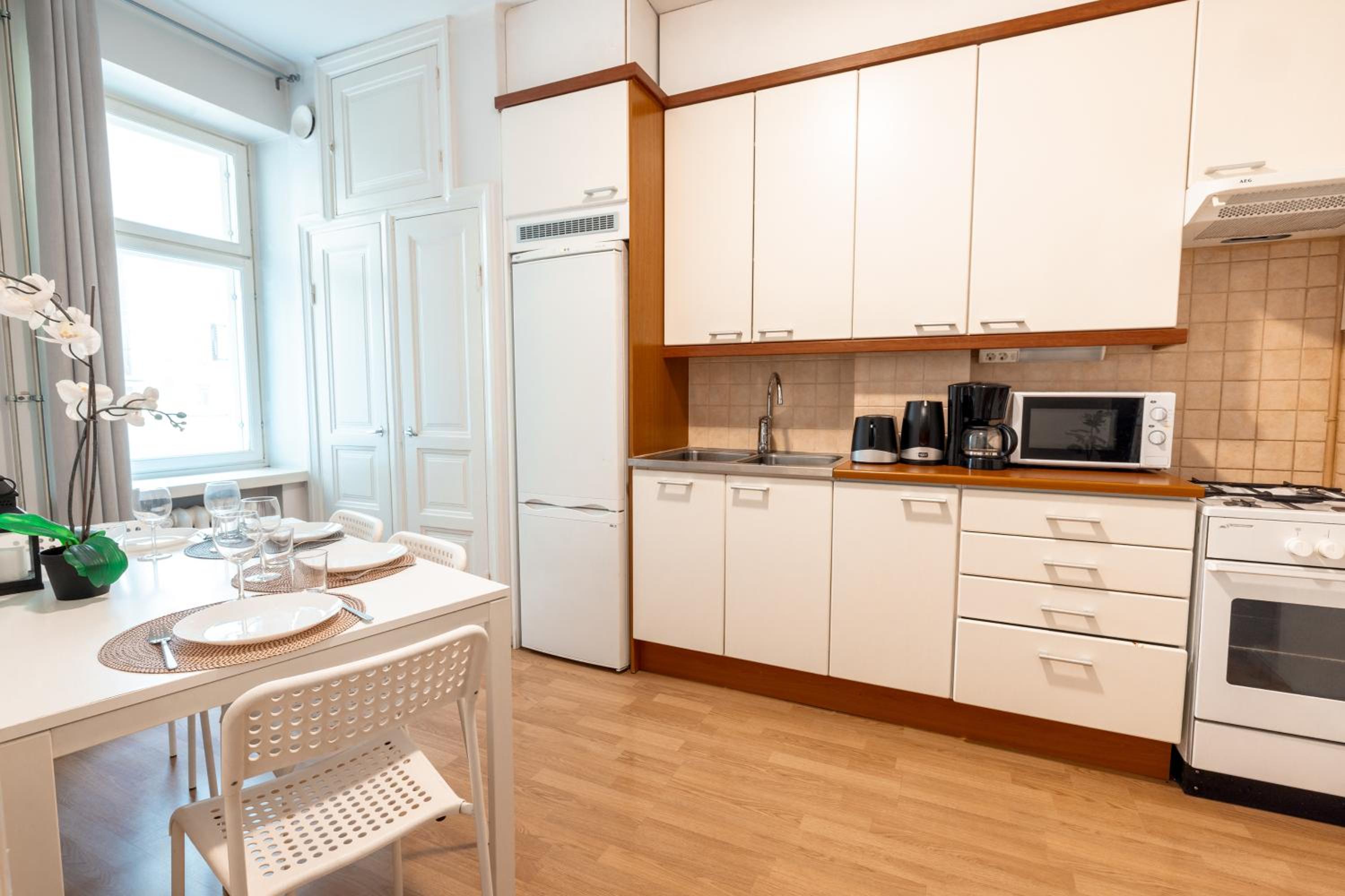 Comfy spacious apartment in Kamppi