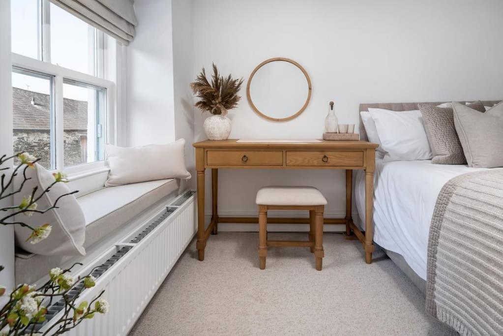 Wharton Cottage, Cartmel, Lake District Retreat - Ridgestone view 4