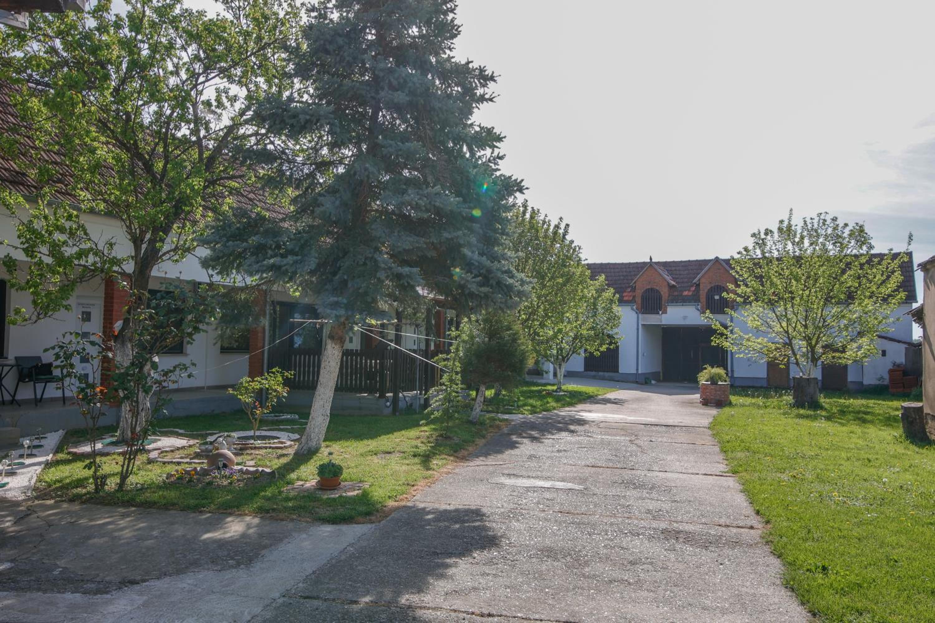 Apartman Marta i soba Maja