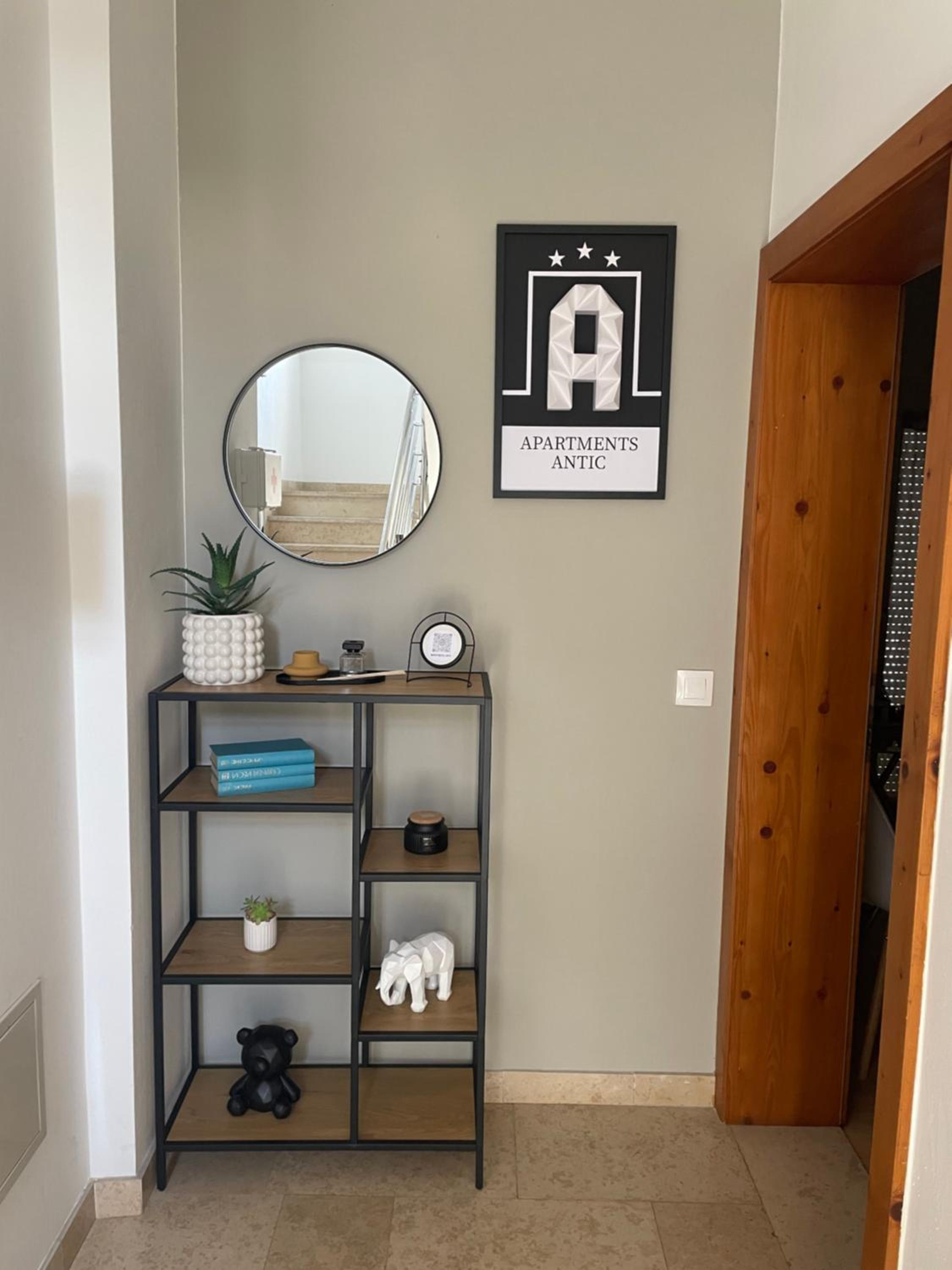 Apartments Antic