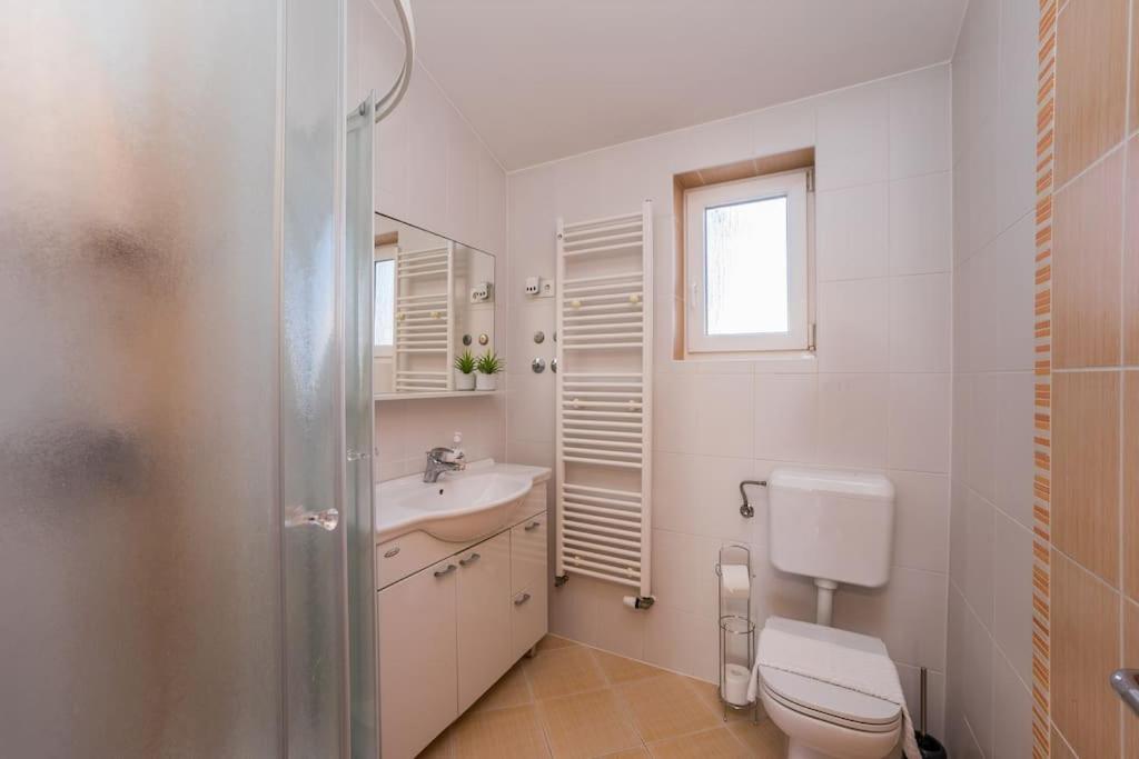 Kristina spacious sea view apartment for 6 view 2