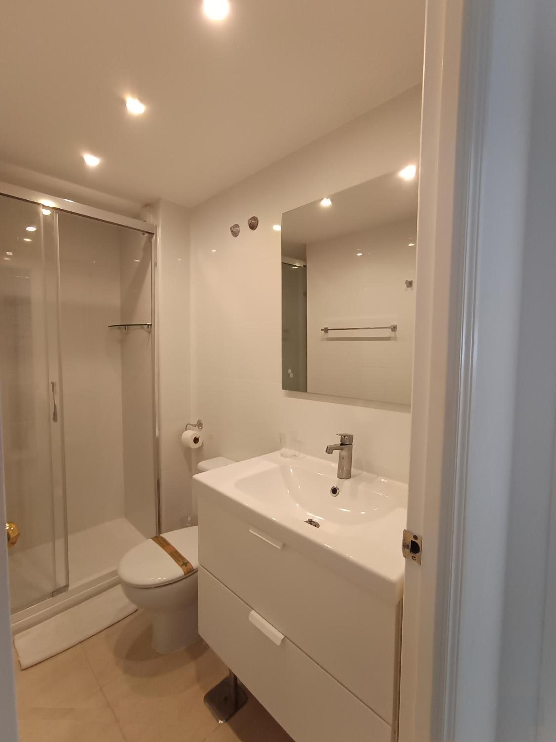 Dona Lola Patricia - Spacious 3 bedroom top floor apartment with uninterrupted sea views - Only a few meters to Calahonda beach - Costa del Sol - CS188 view 2