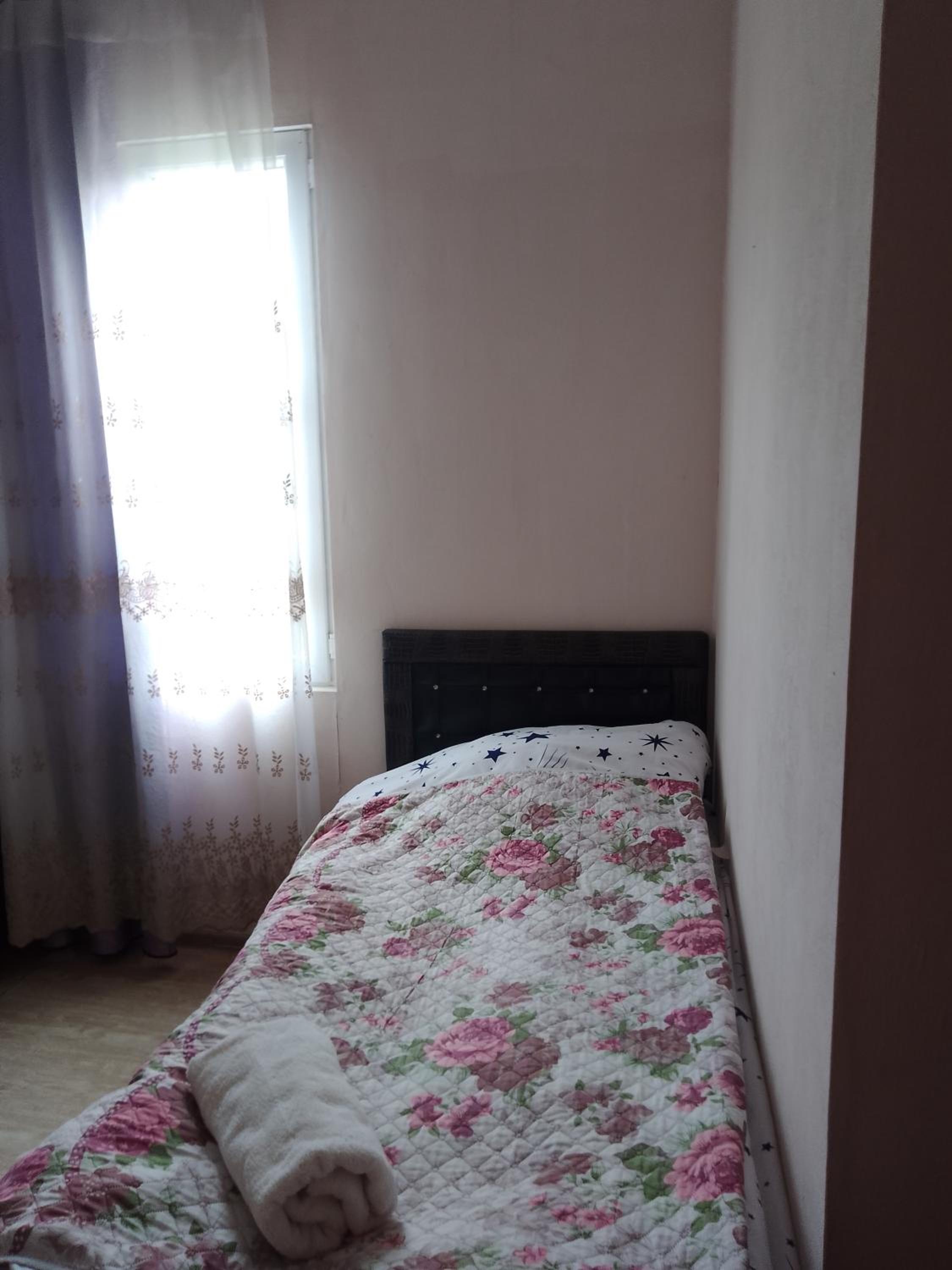 Photo 33