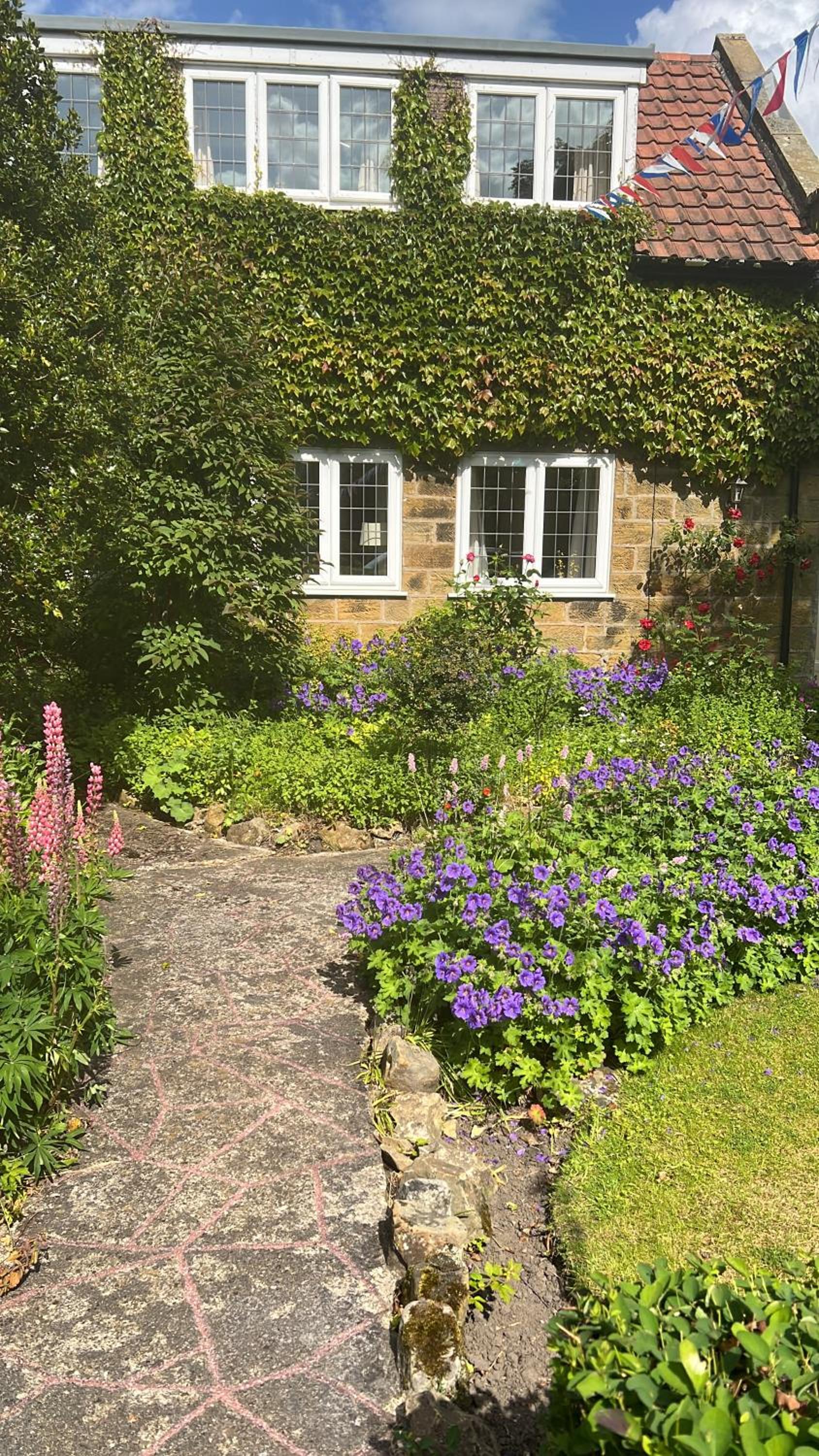 Scalby Grove Cottage view 2