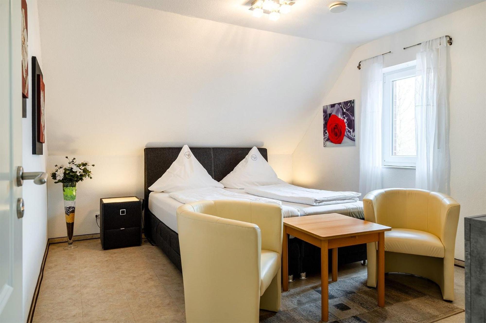 Christine, Obergeschoss mit Balkon und Weitsicht