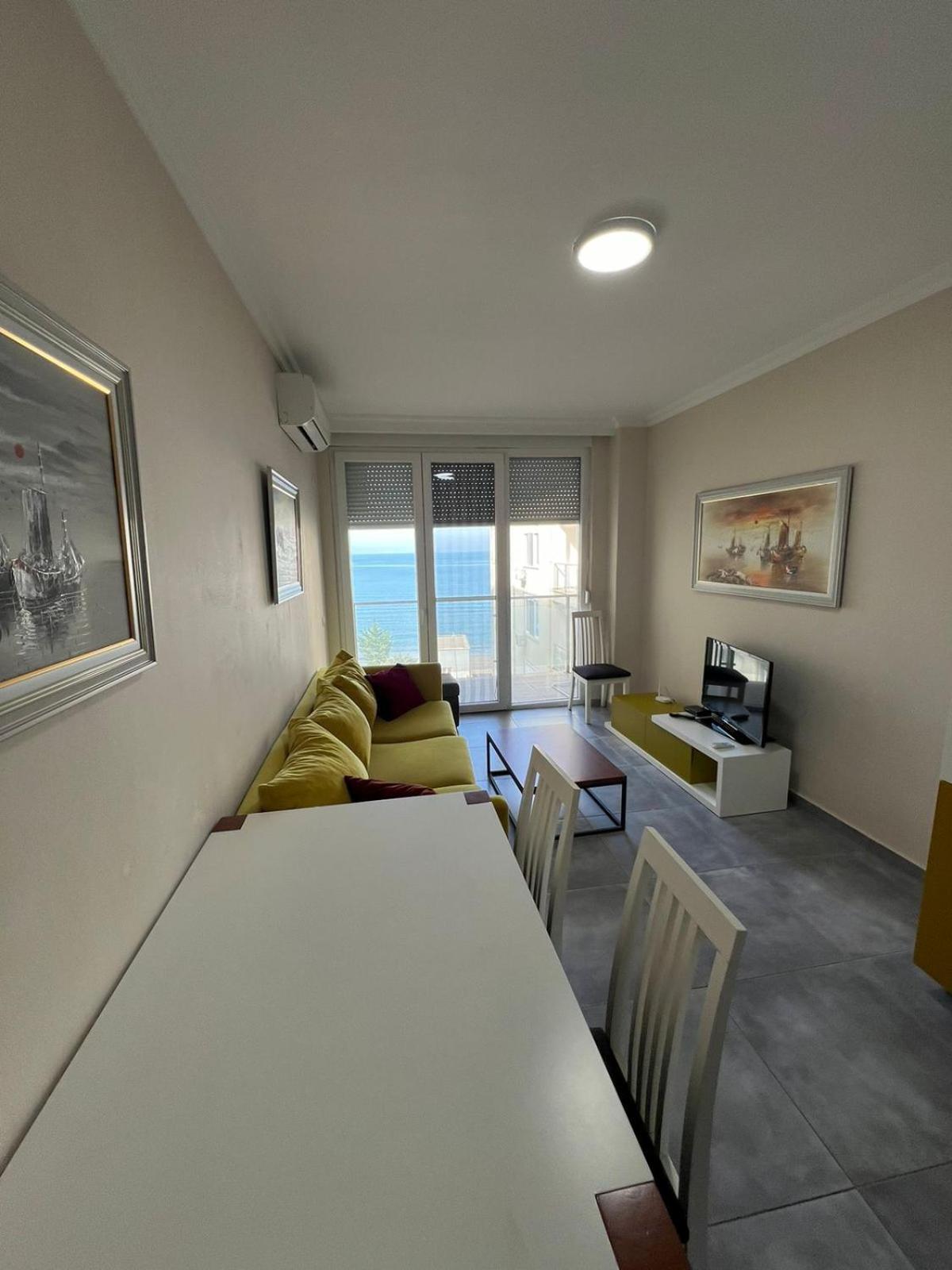shengjin apartaments