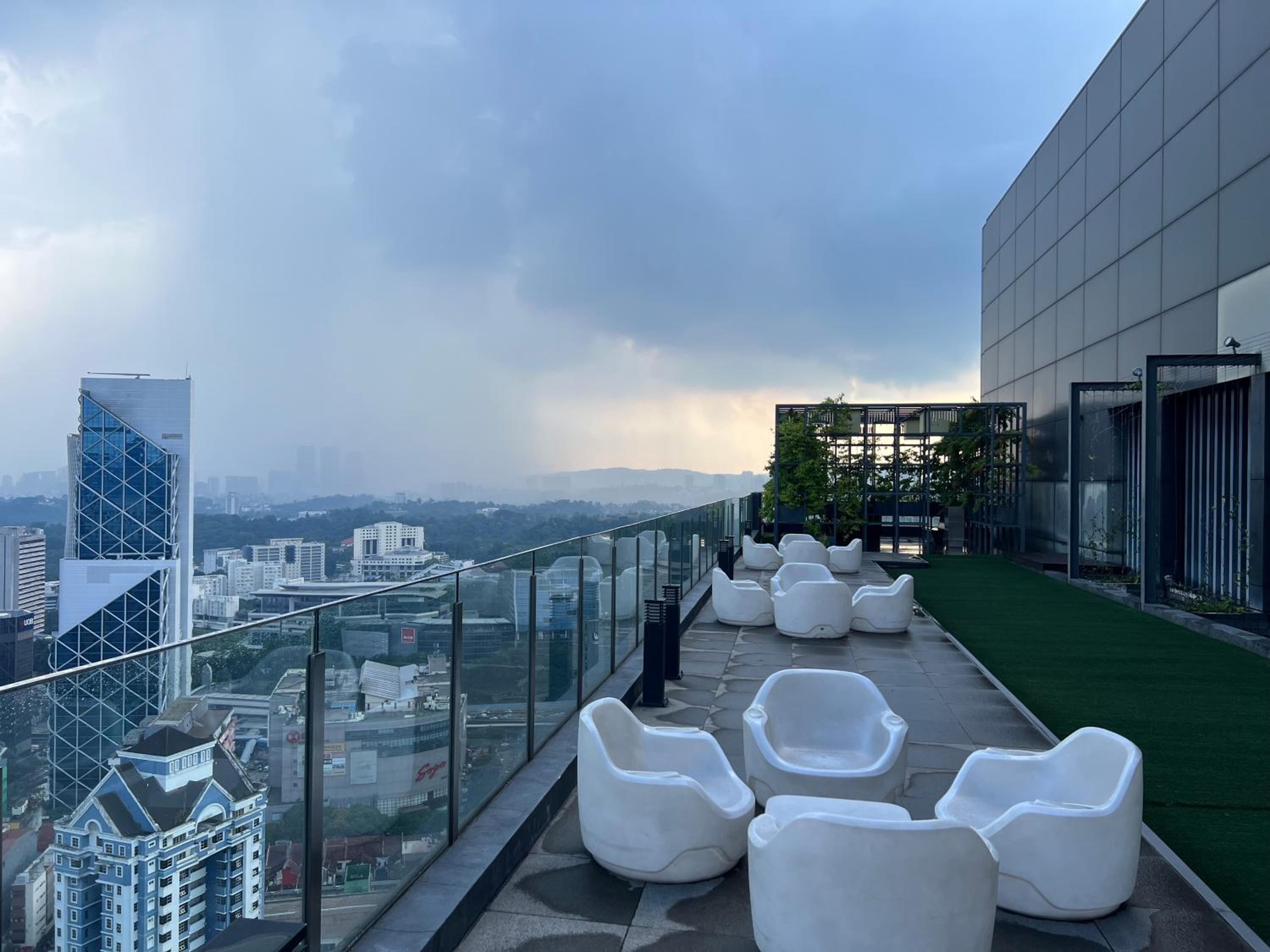 Anggun KL Mal