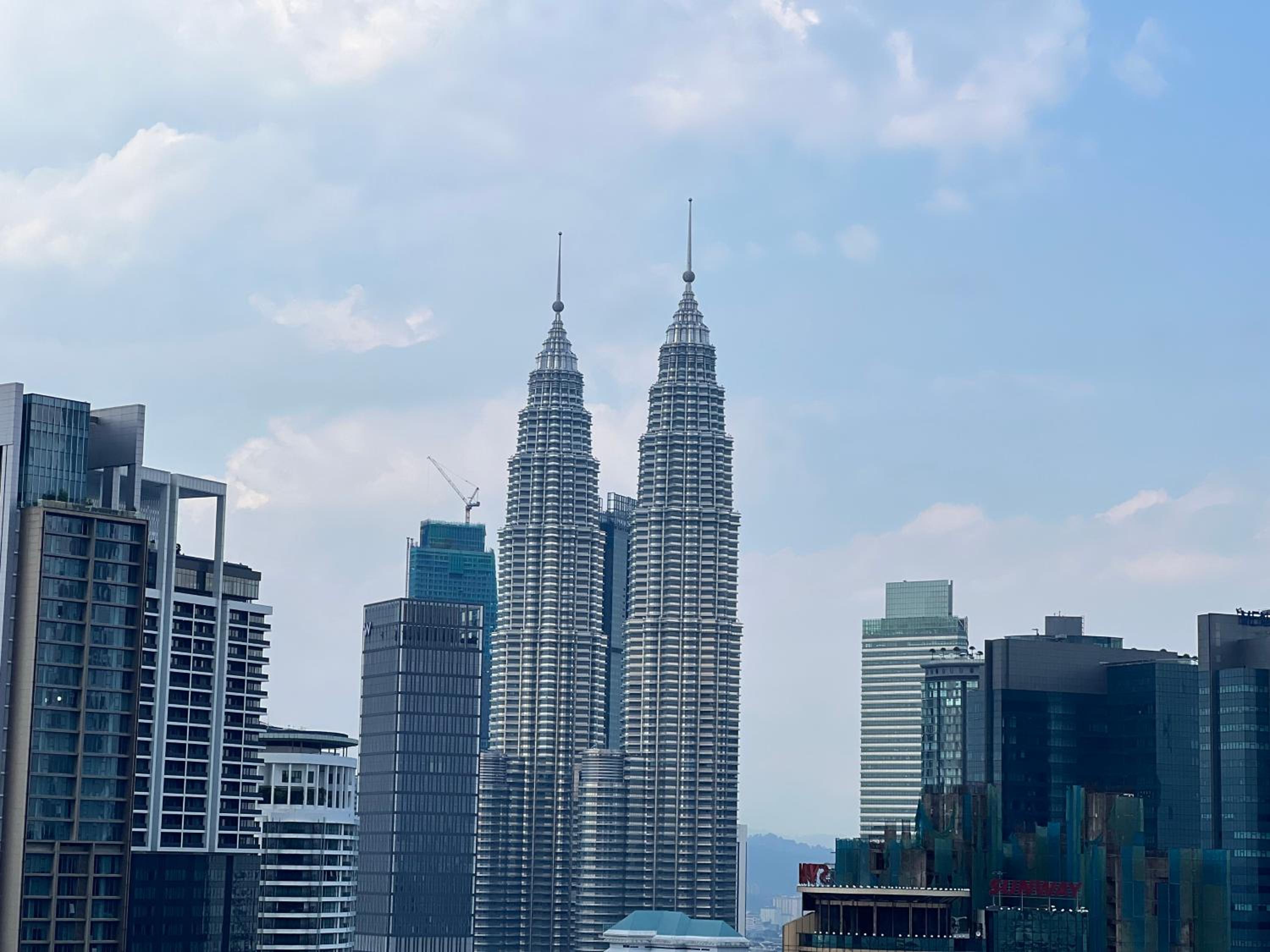 Anggun KL MY