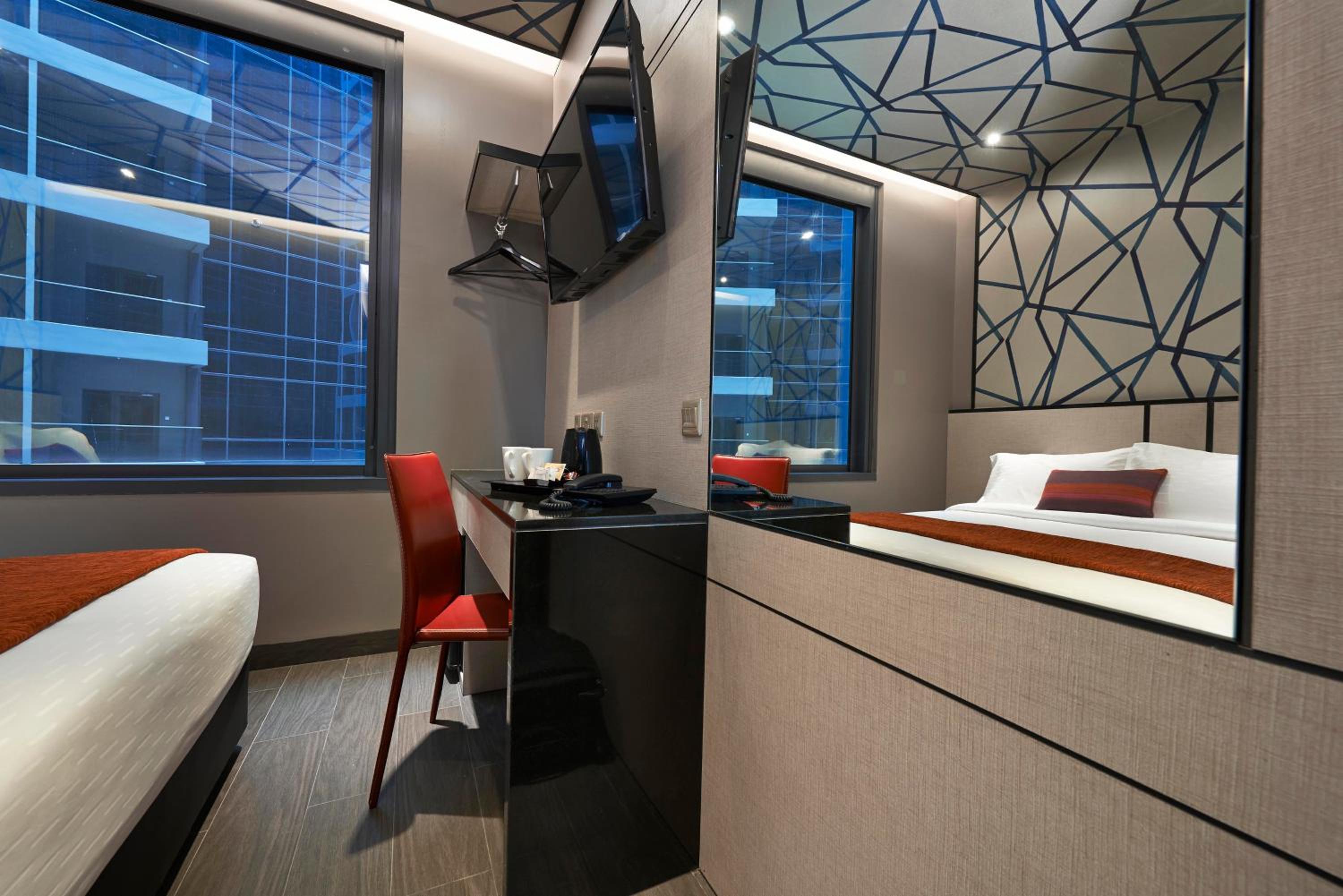Singapore Vacations - Hotel Boss - Property Image 3