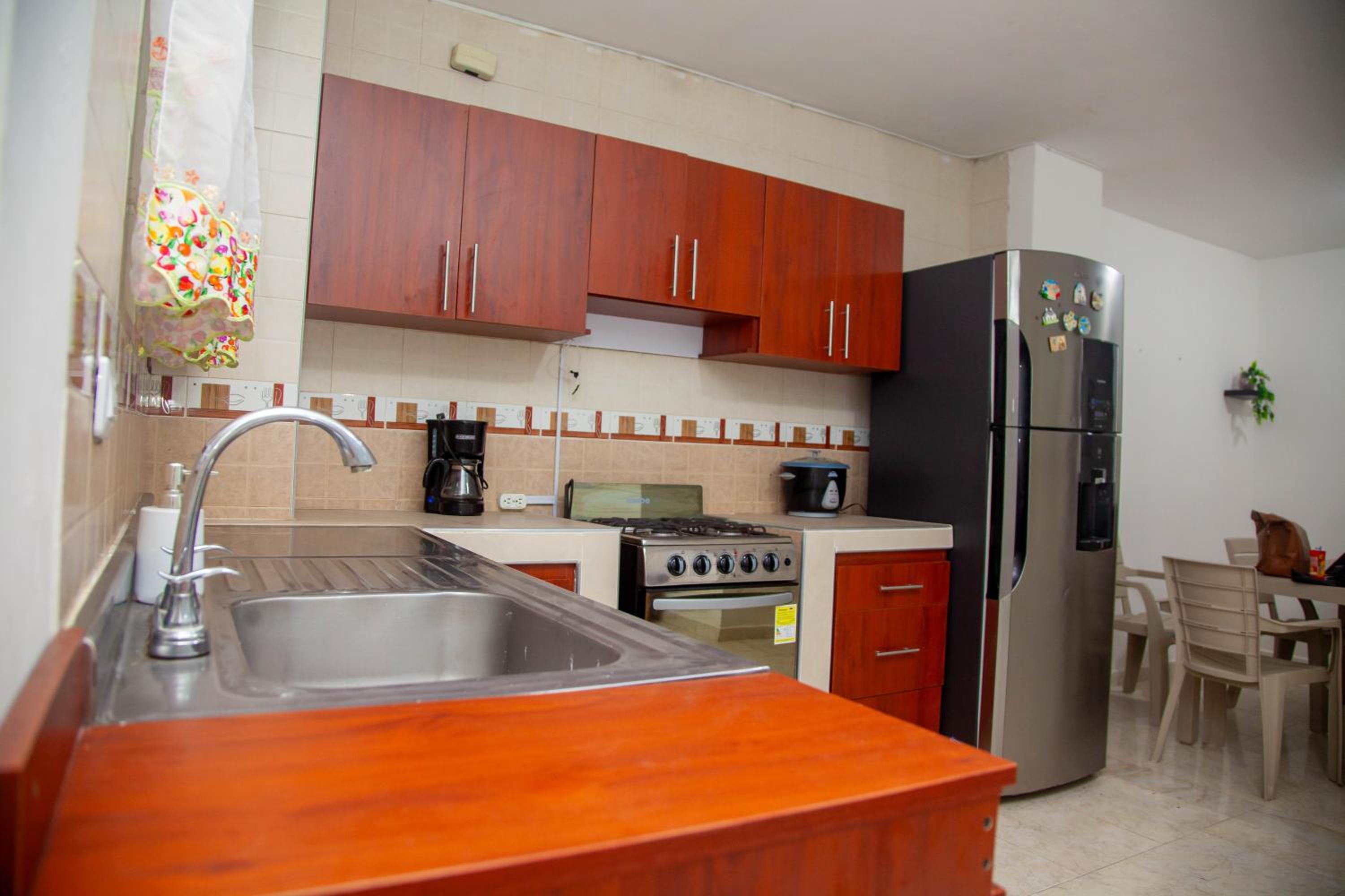 Casa de 4 habitaciones, excelente ubicación