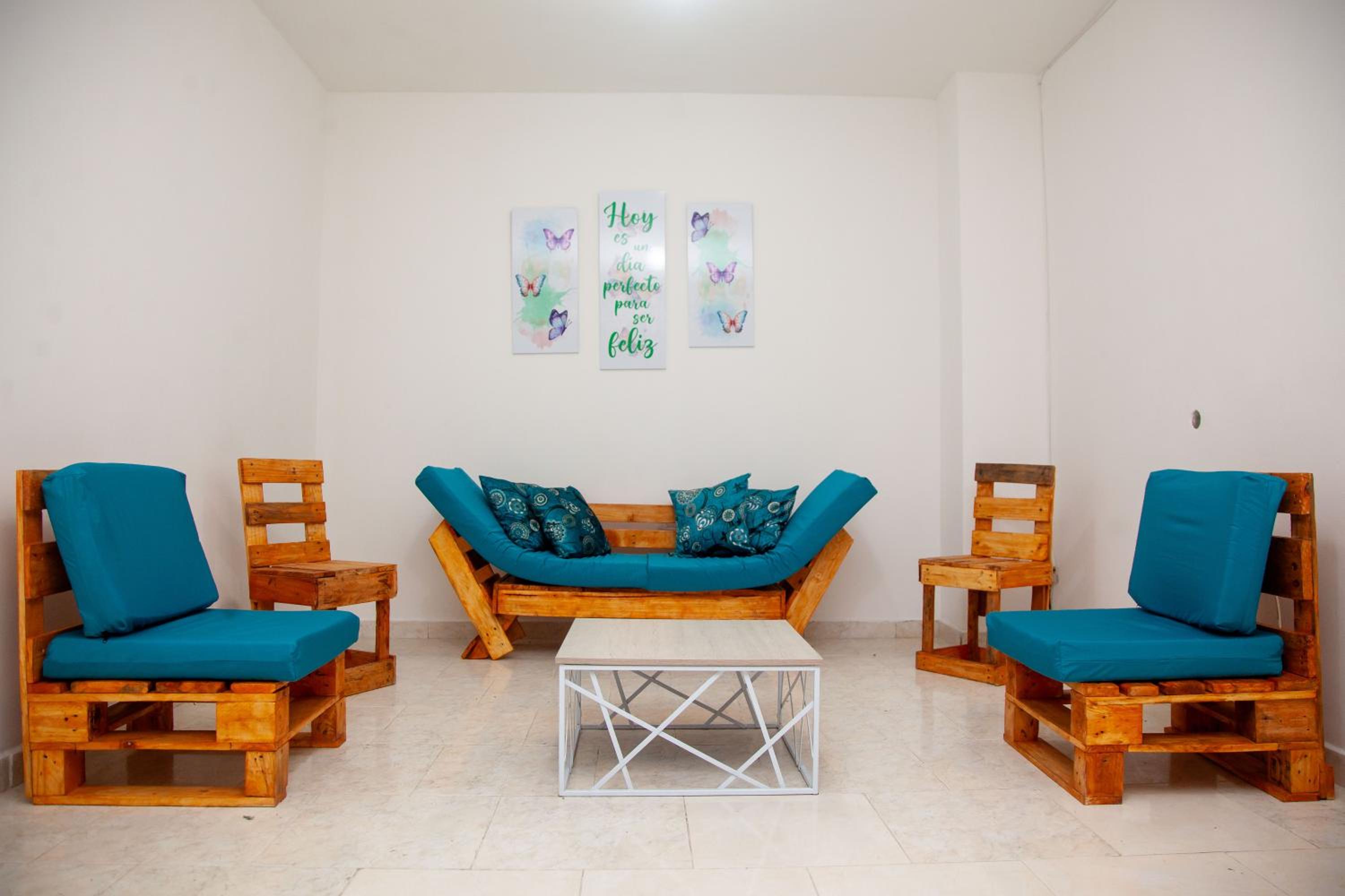 Casa de 4 habitaciones, excelente ubicación