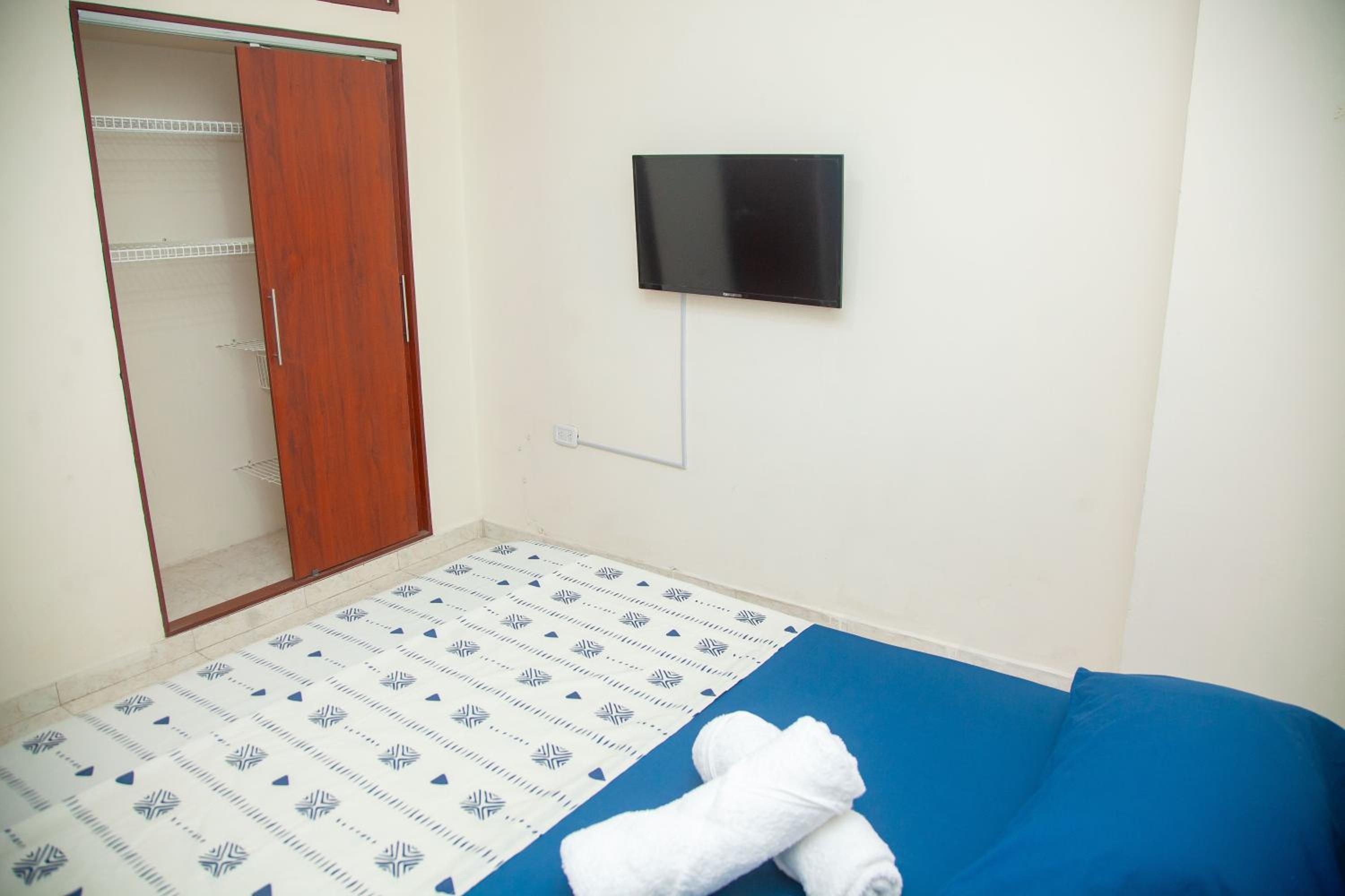 Casa de 4 habitaciones, excelente ubicación