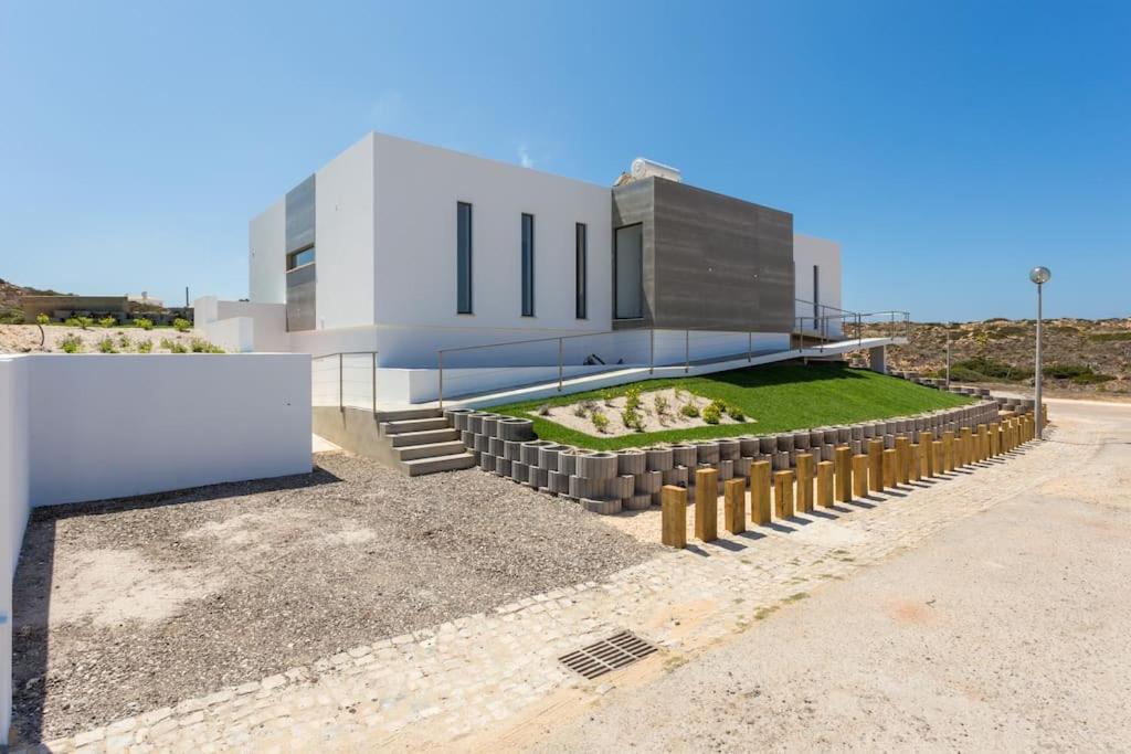Villa Nooma view 2