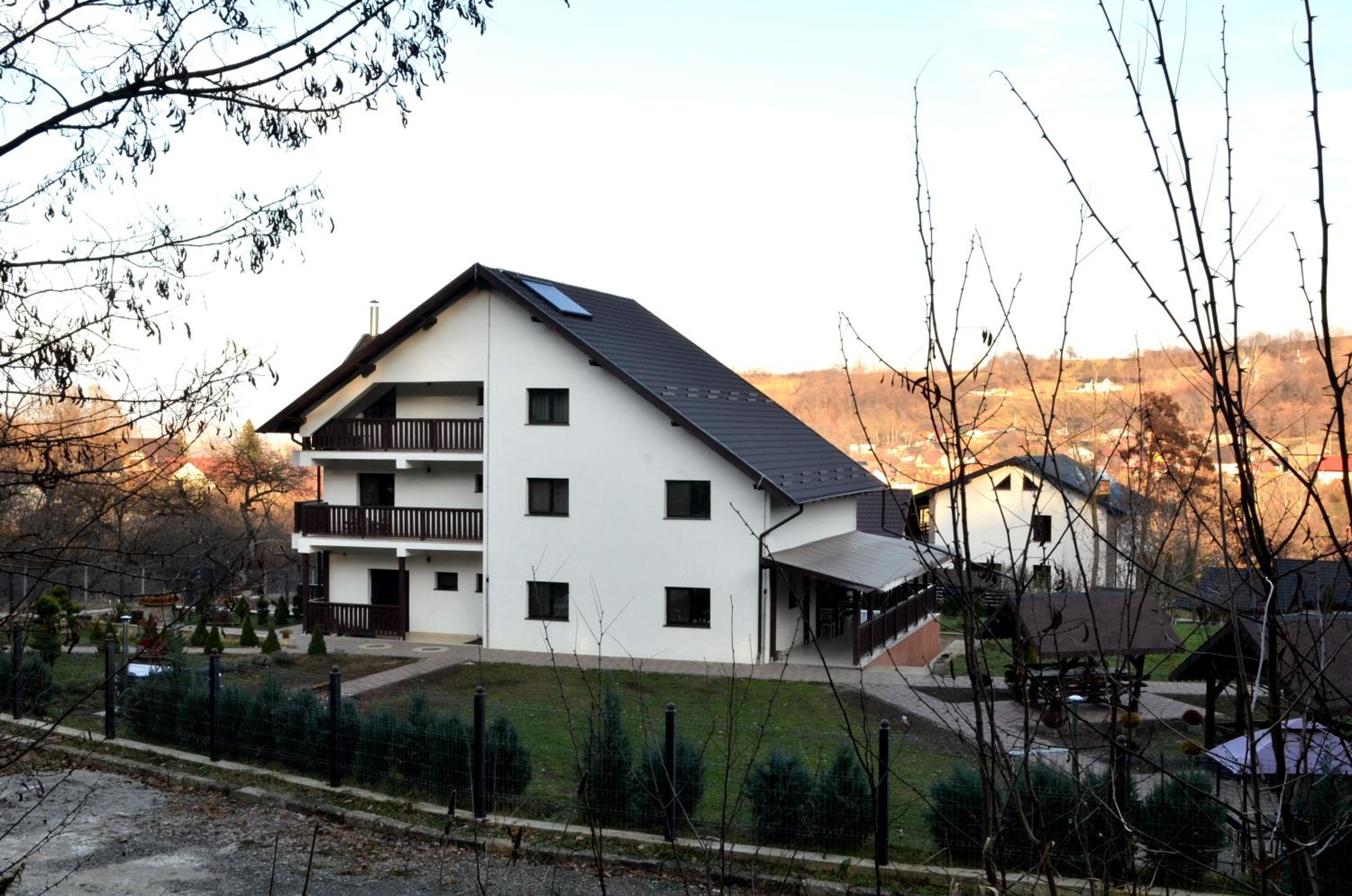 Photo 13