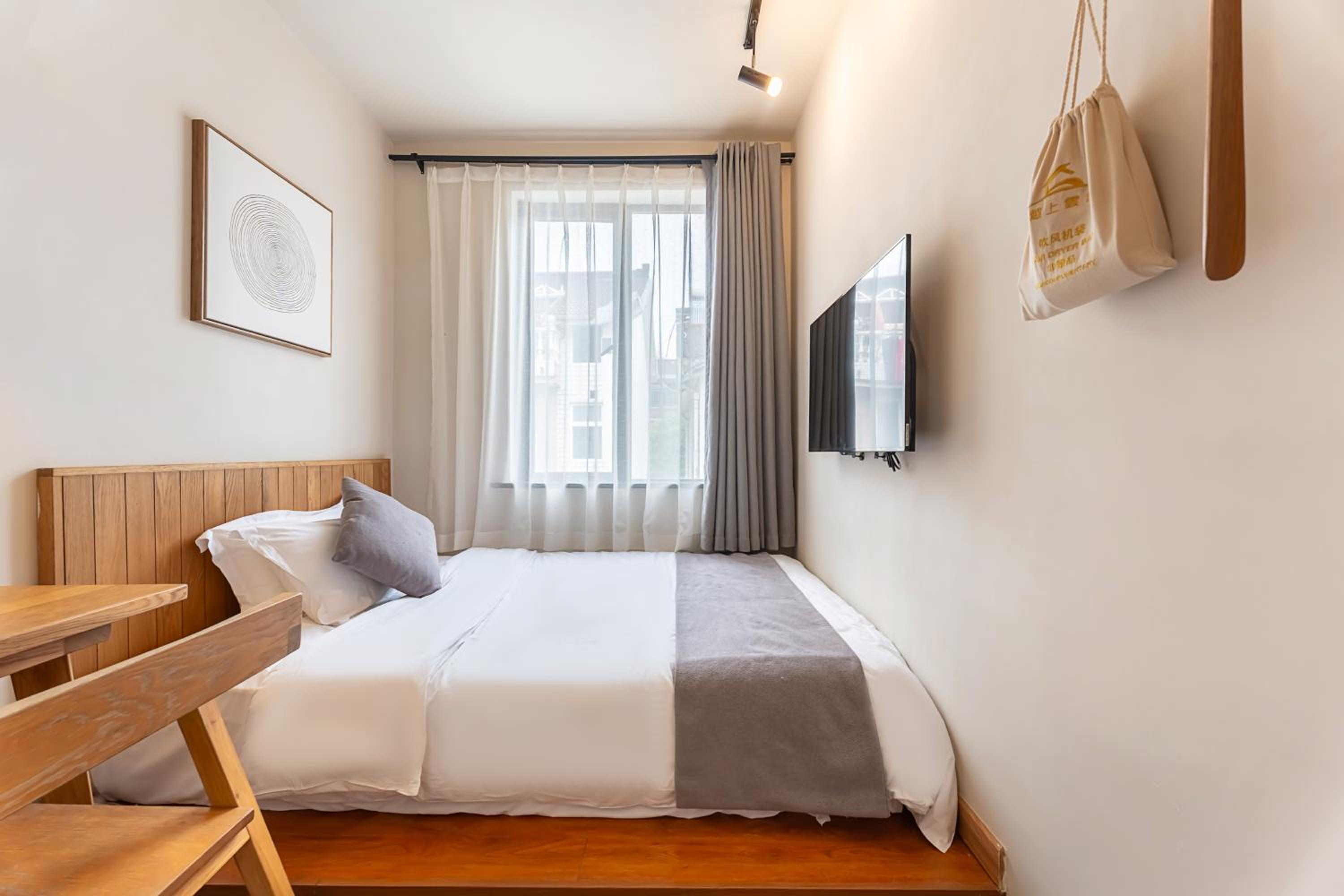 Hangzhou West Lake Yueshang Yunshe Boutique Homestay