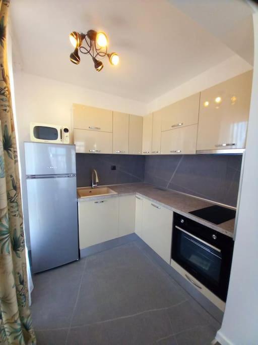 Luxury Apartment two bedrooms Paul Sеzanne