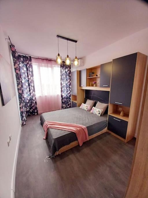 Luxury Apartment two bedrooms Paul Sеzanne