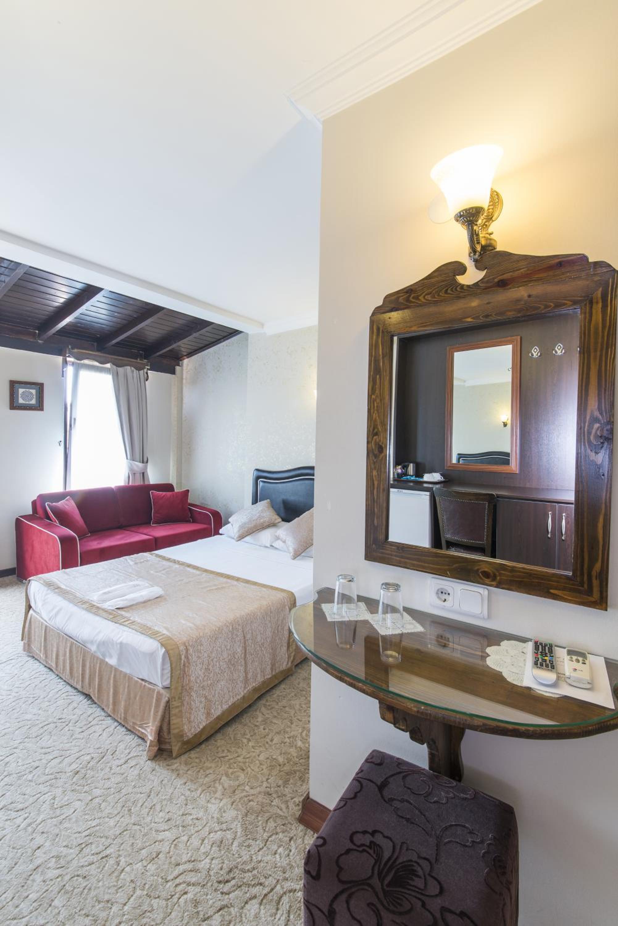 Naz Wooden House Inn