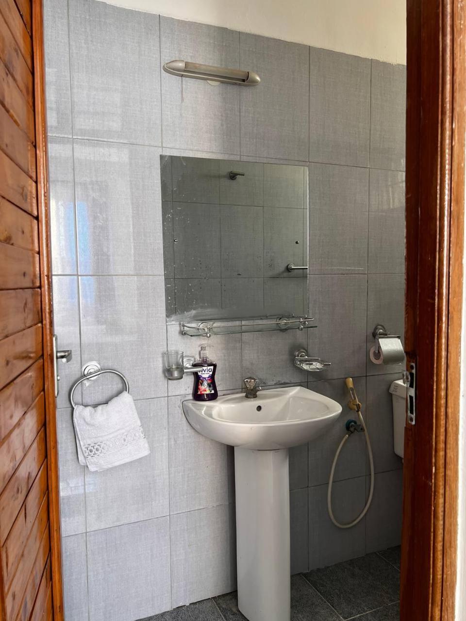 Mombasa 2 Bedroom Apartment "Serian Place" - Bamburi view 4