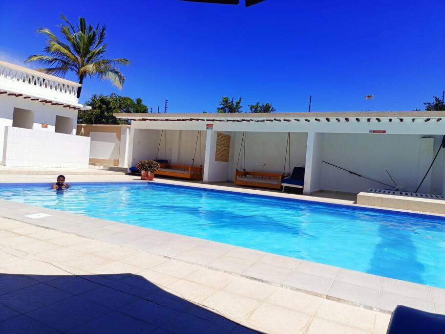 Becky Homes Diani Beach - 2BR with AC & Pool view 2