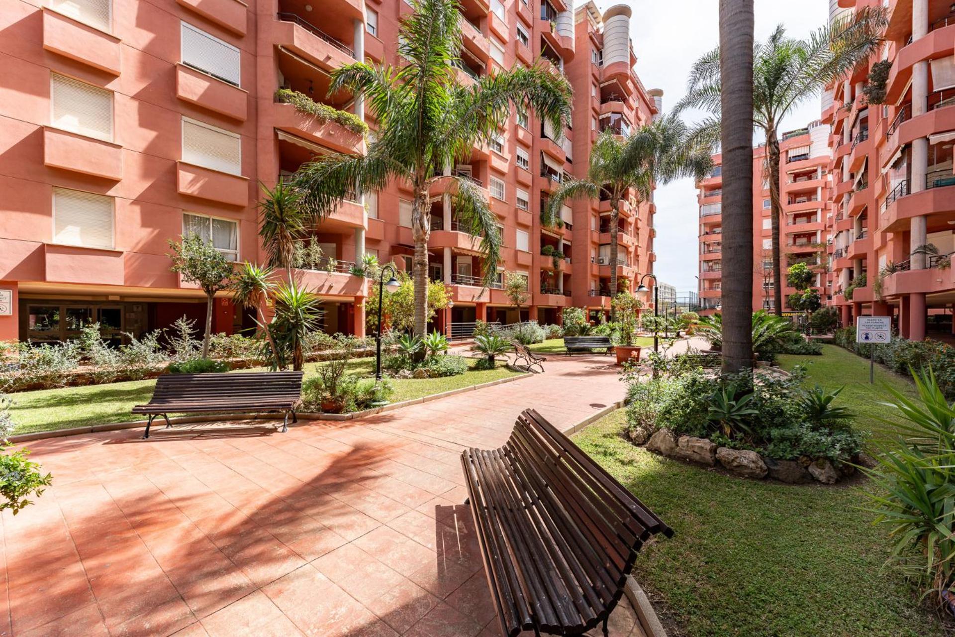 MalagaSuite Coastal Paradise Fuengirola