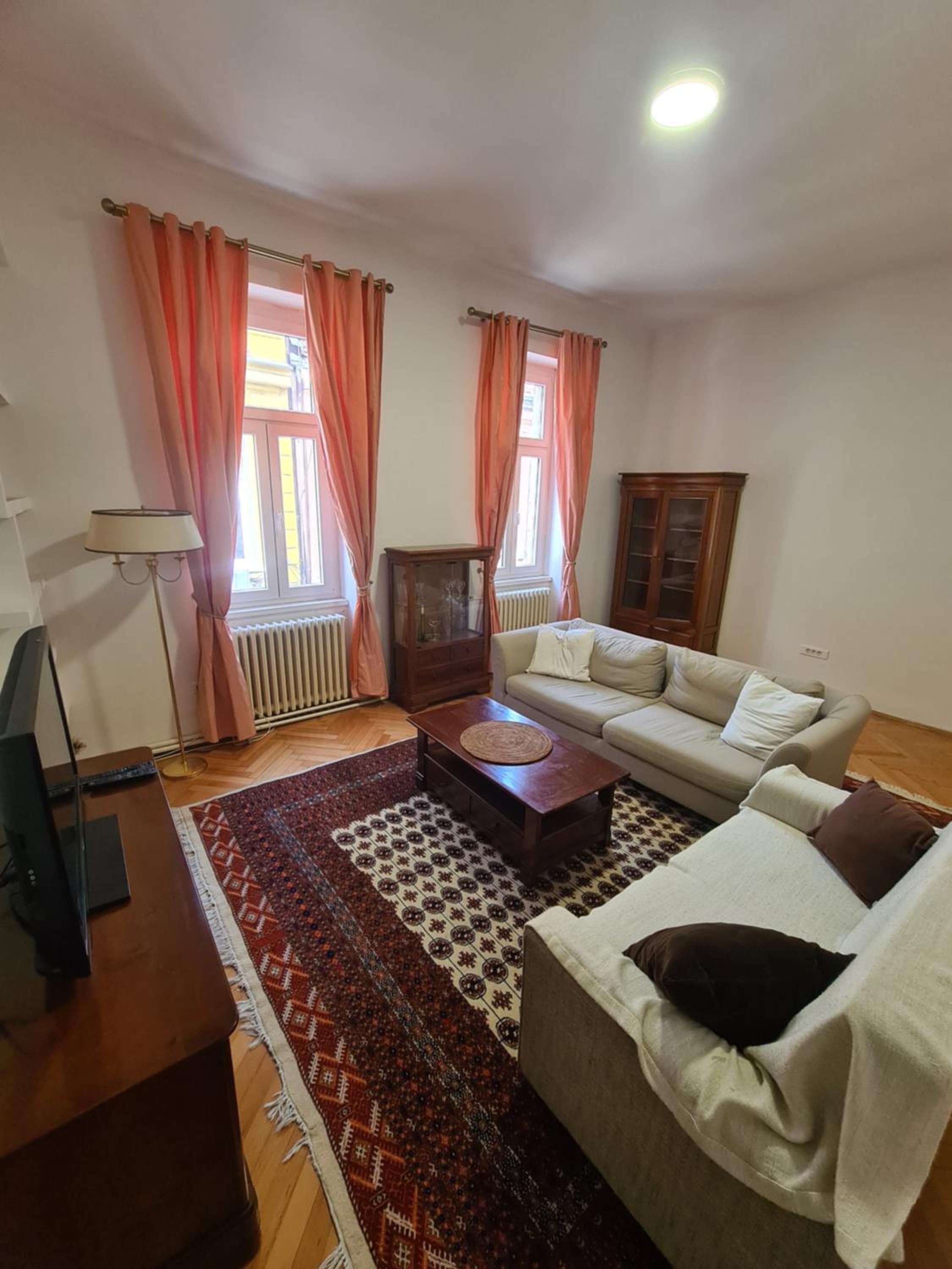 Maota Apartment