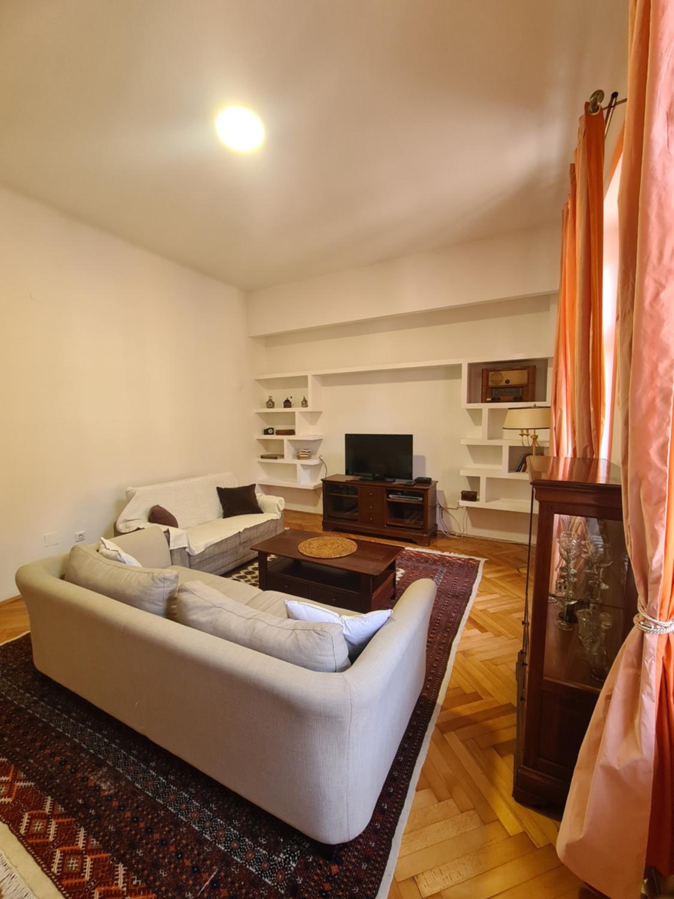 Maota Apartment